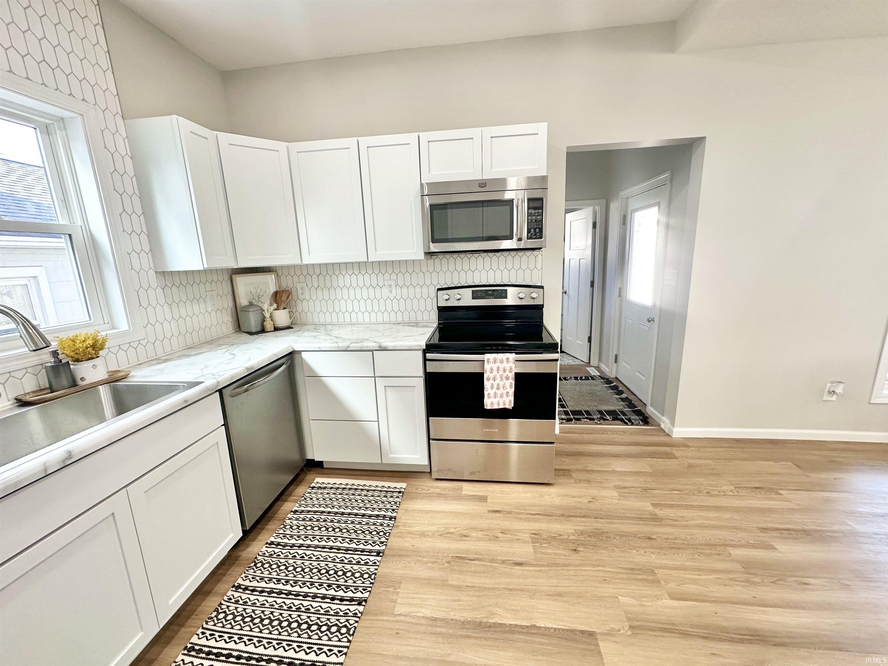 366 W 7th Street