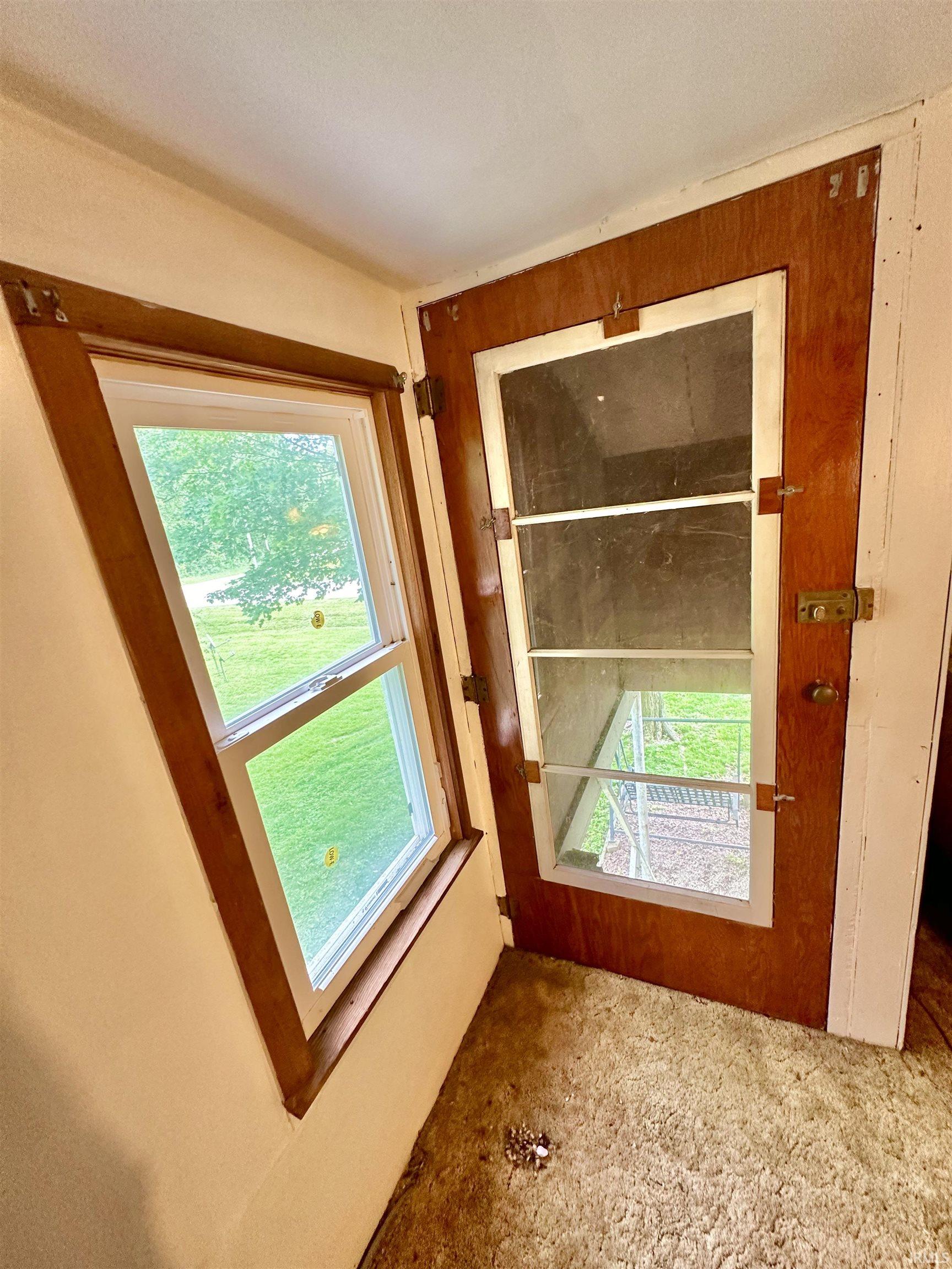 1384 E State Road 218