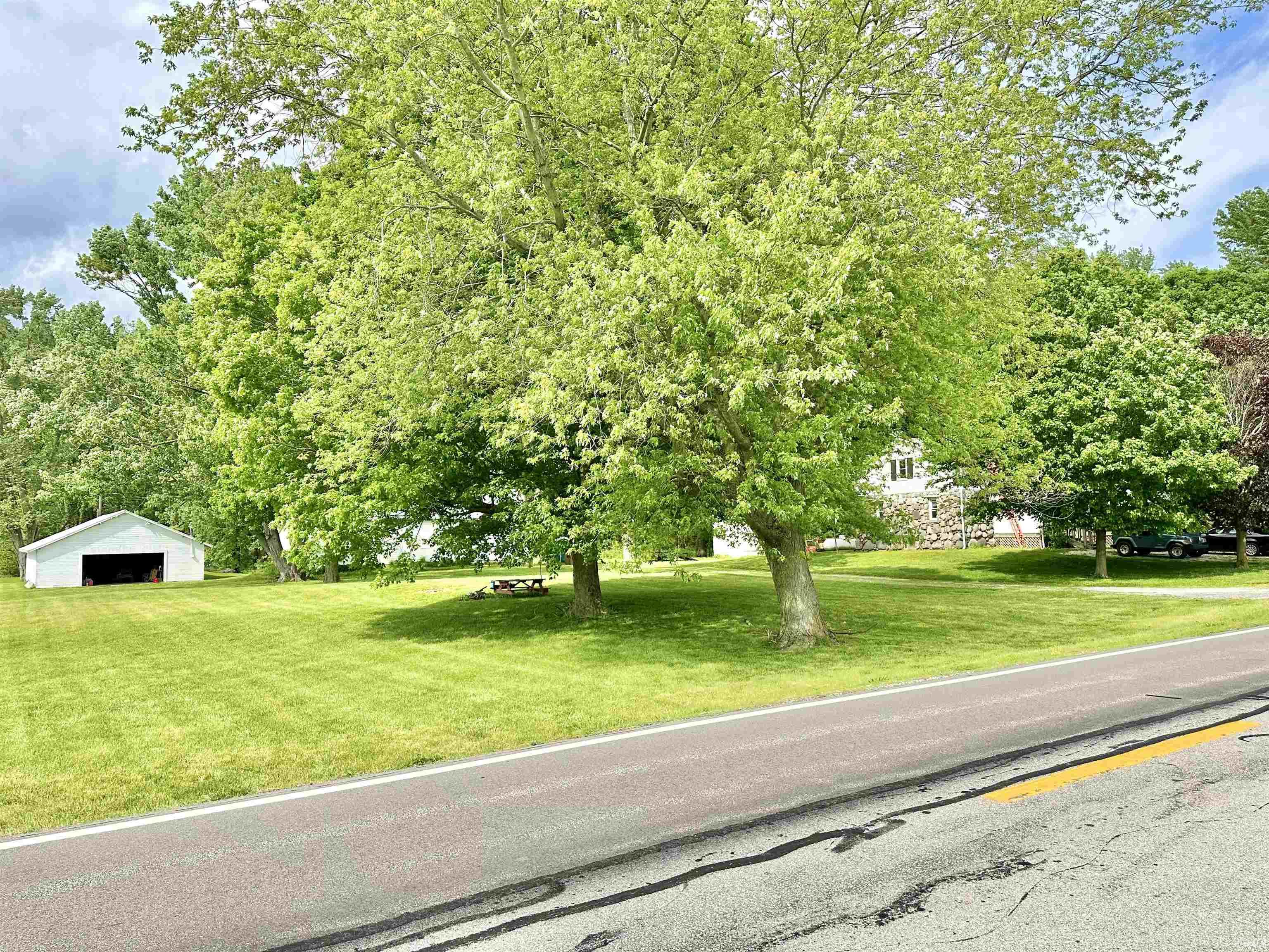 1384 E State Road 218