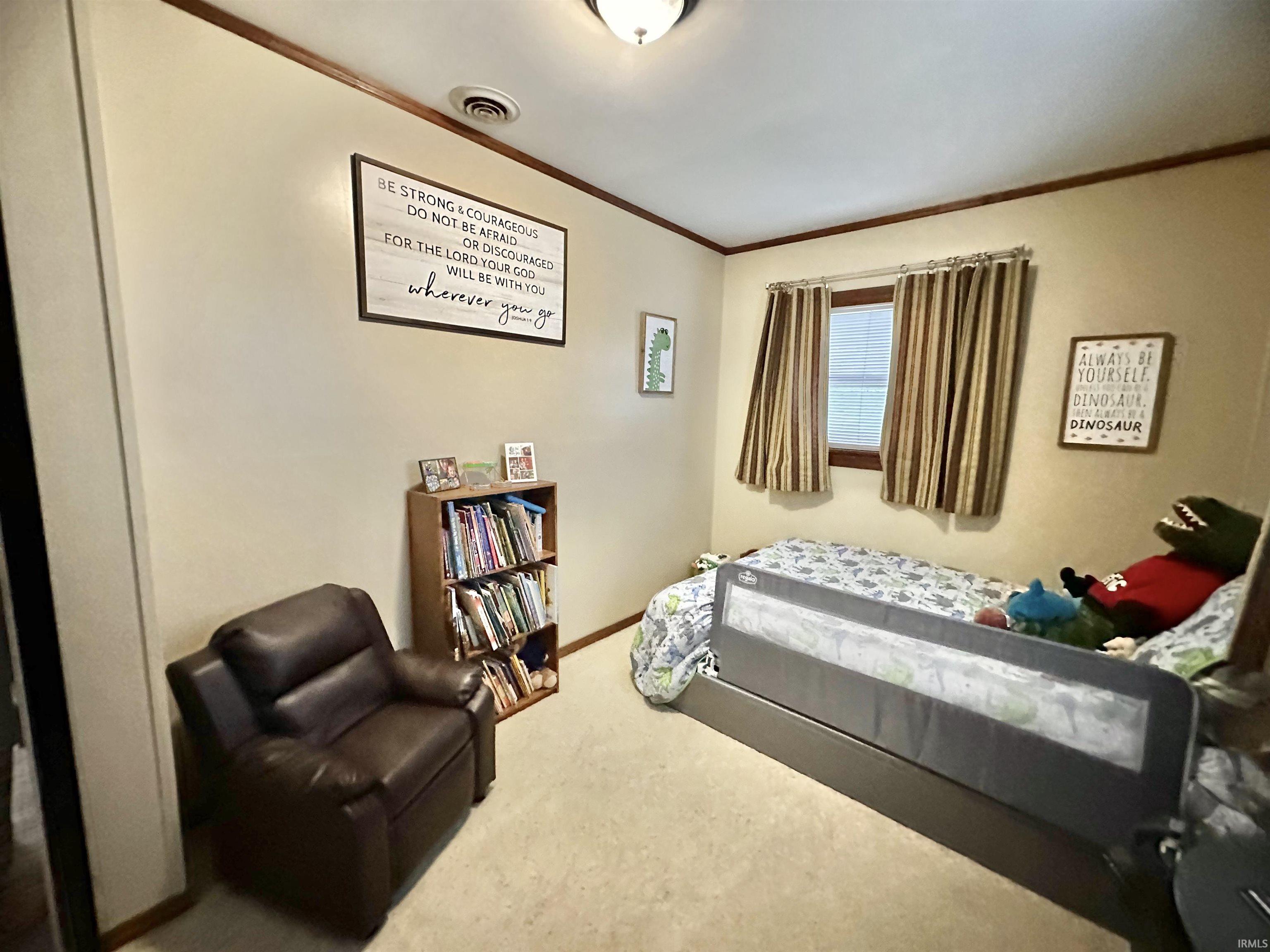 7931 STRAWTOWN Pike