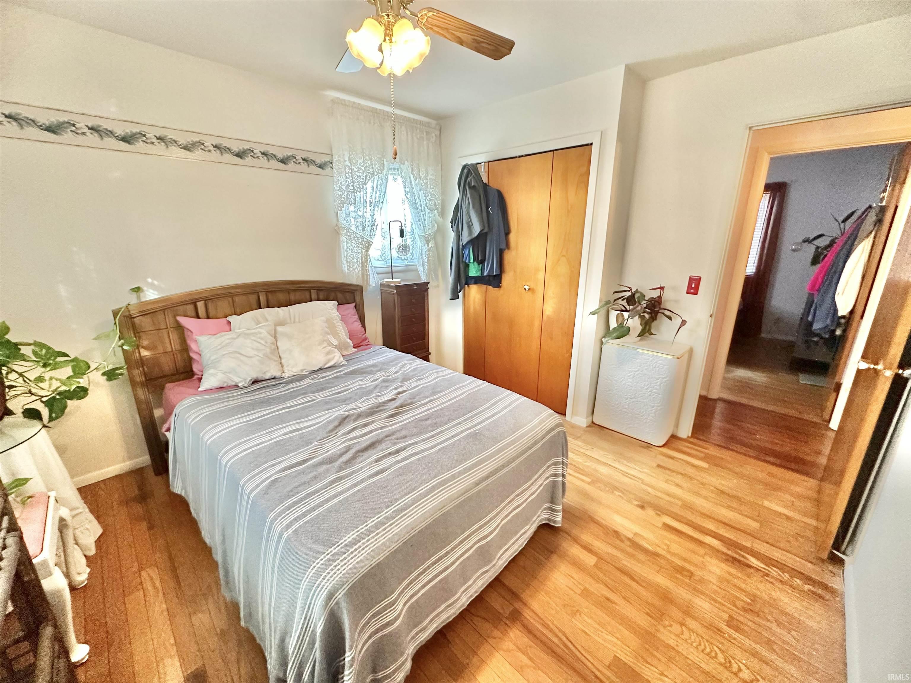323 S 1100 East