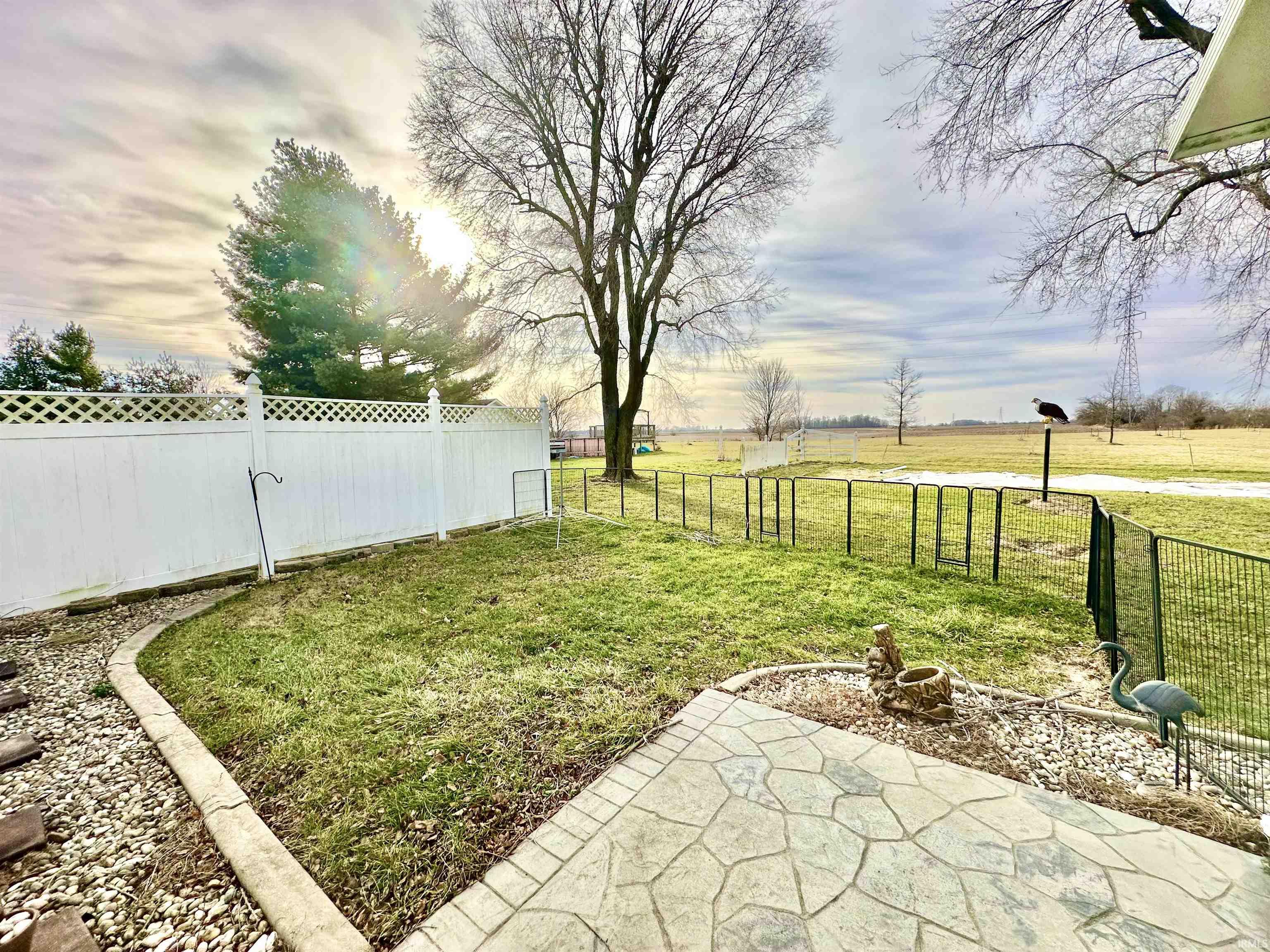 323 S 1100 East