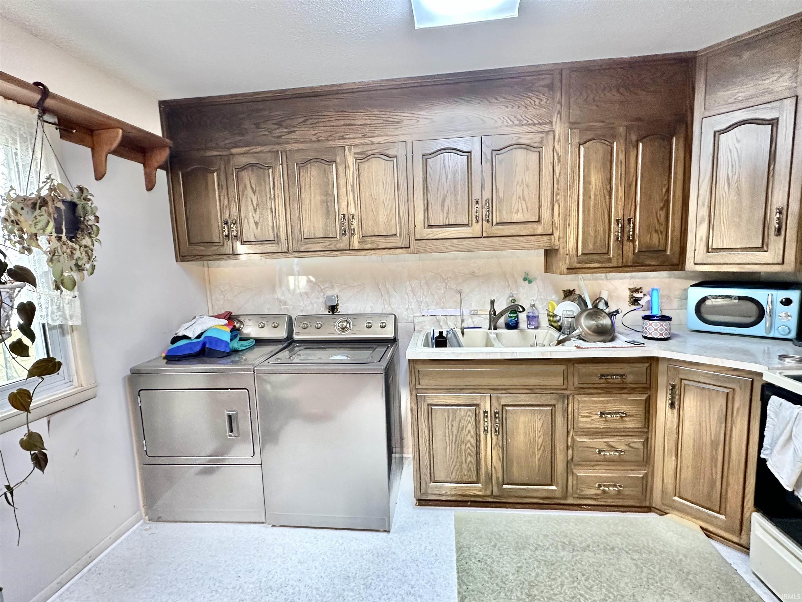 323 S 1100 East