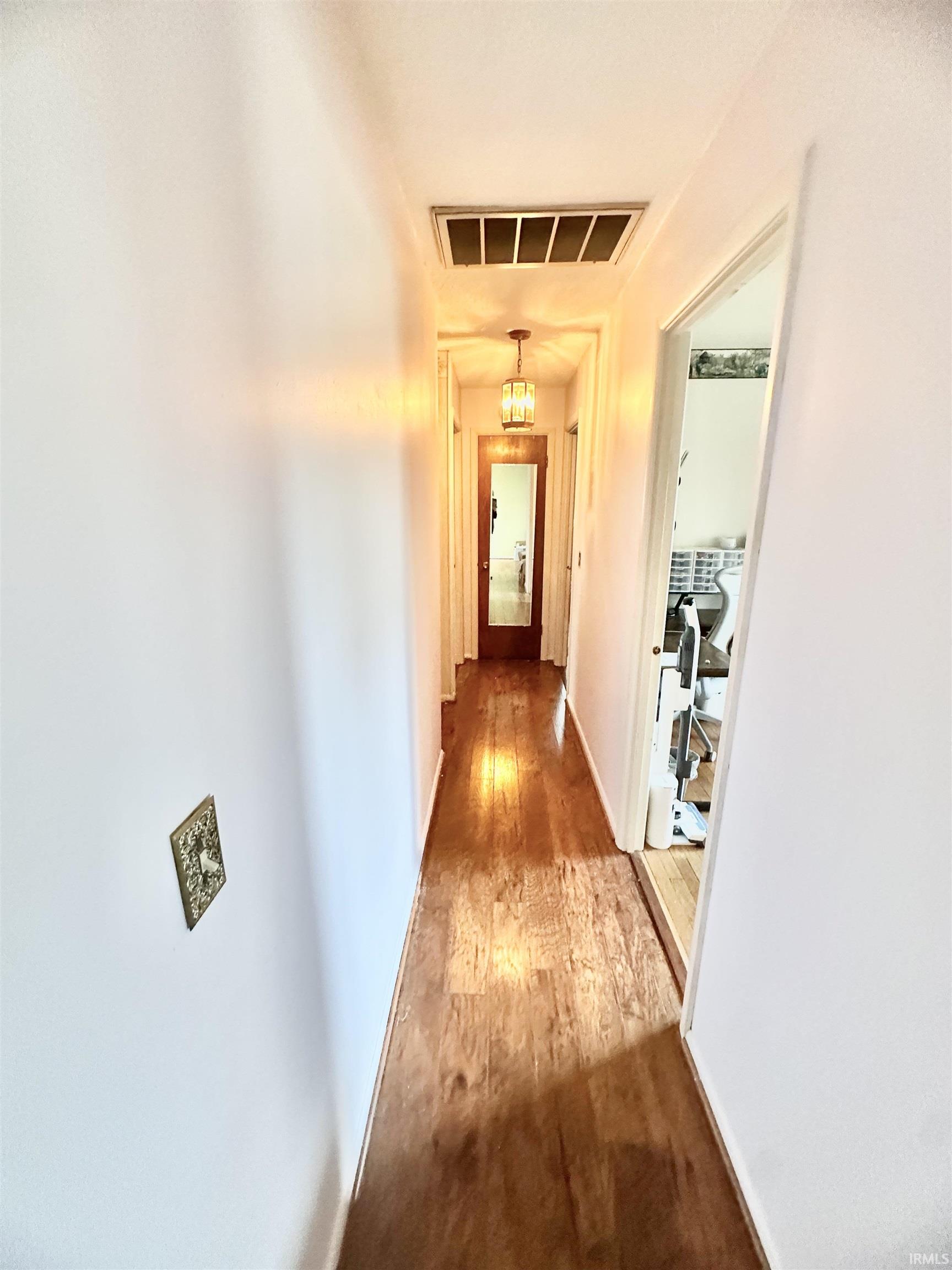 323 S 1100 East