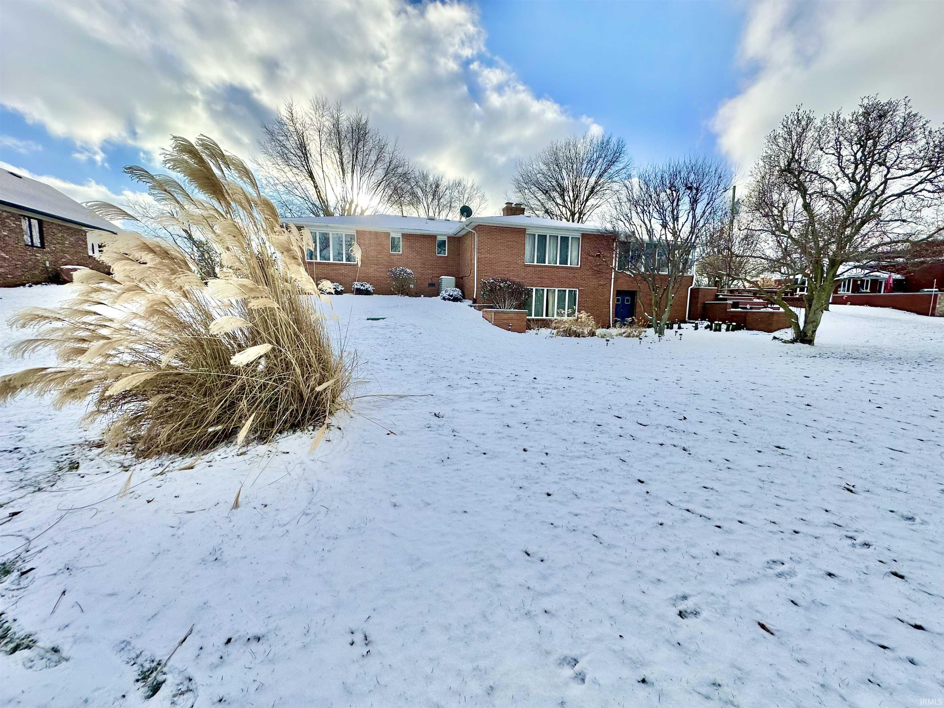 16 Green Hills Court
