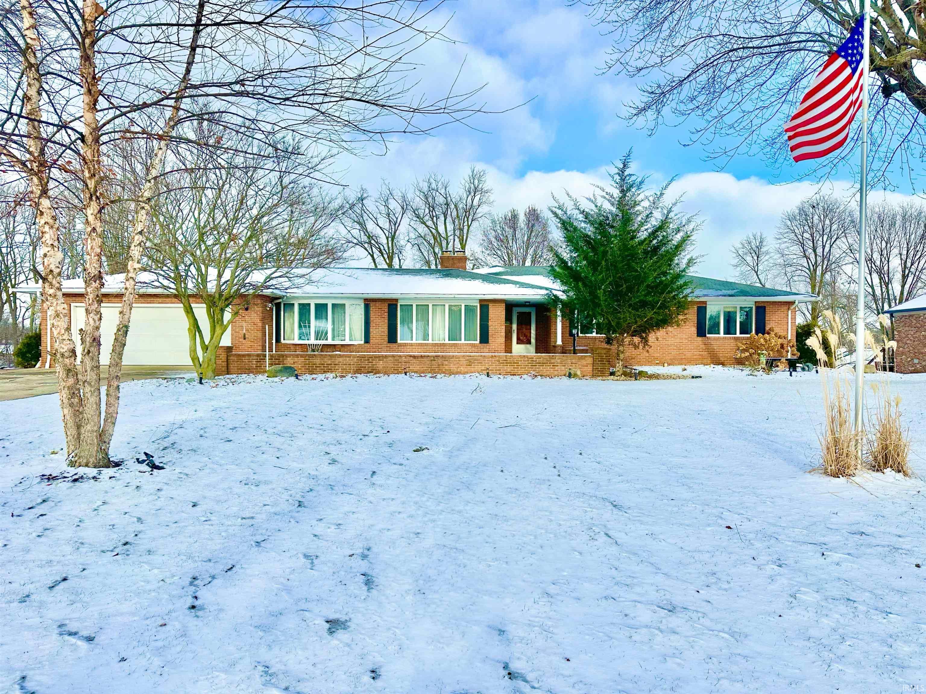 16 Green Hills Court