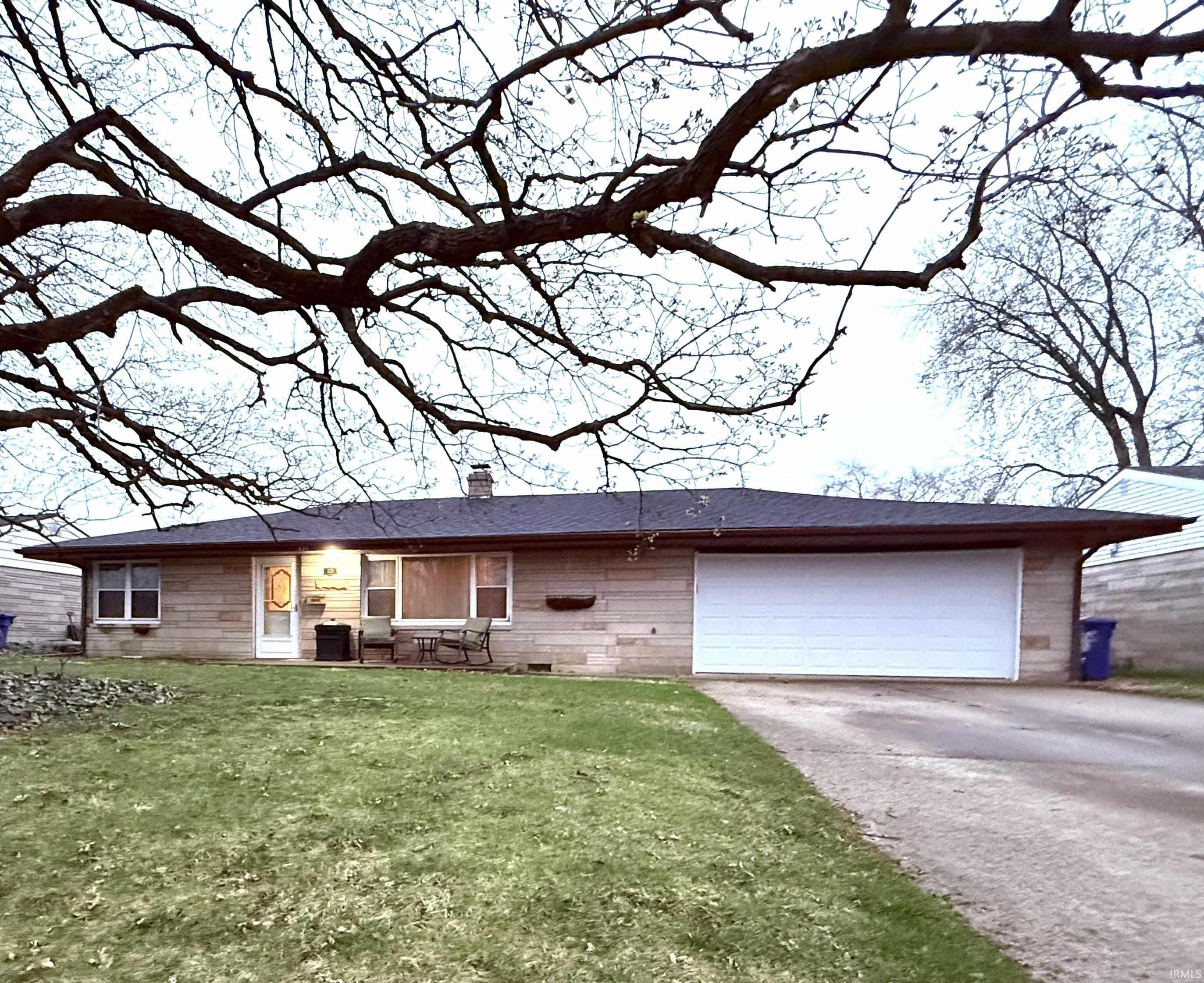 521 Holly Lane