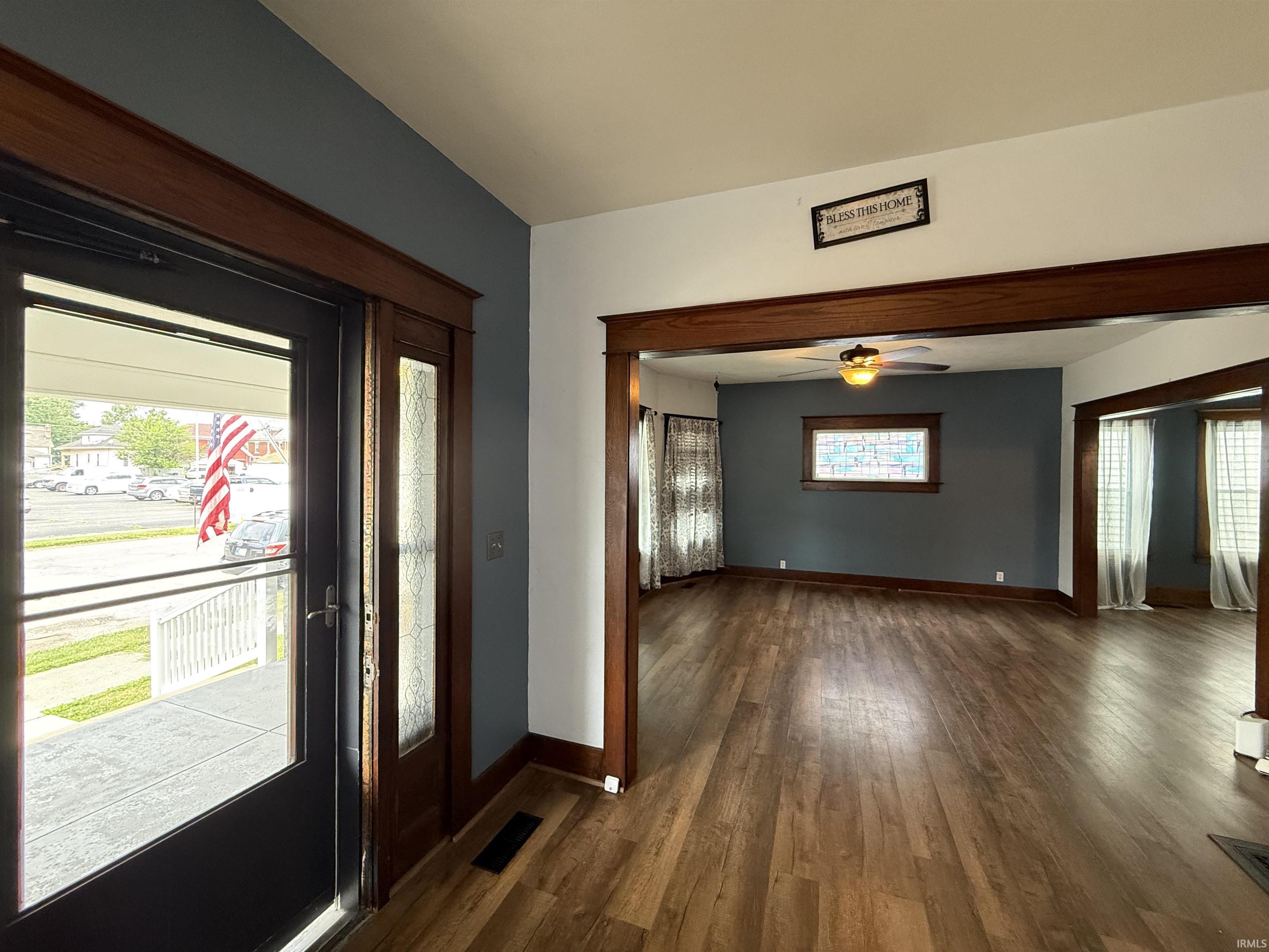 373 W 3rd Street