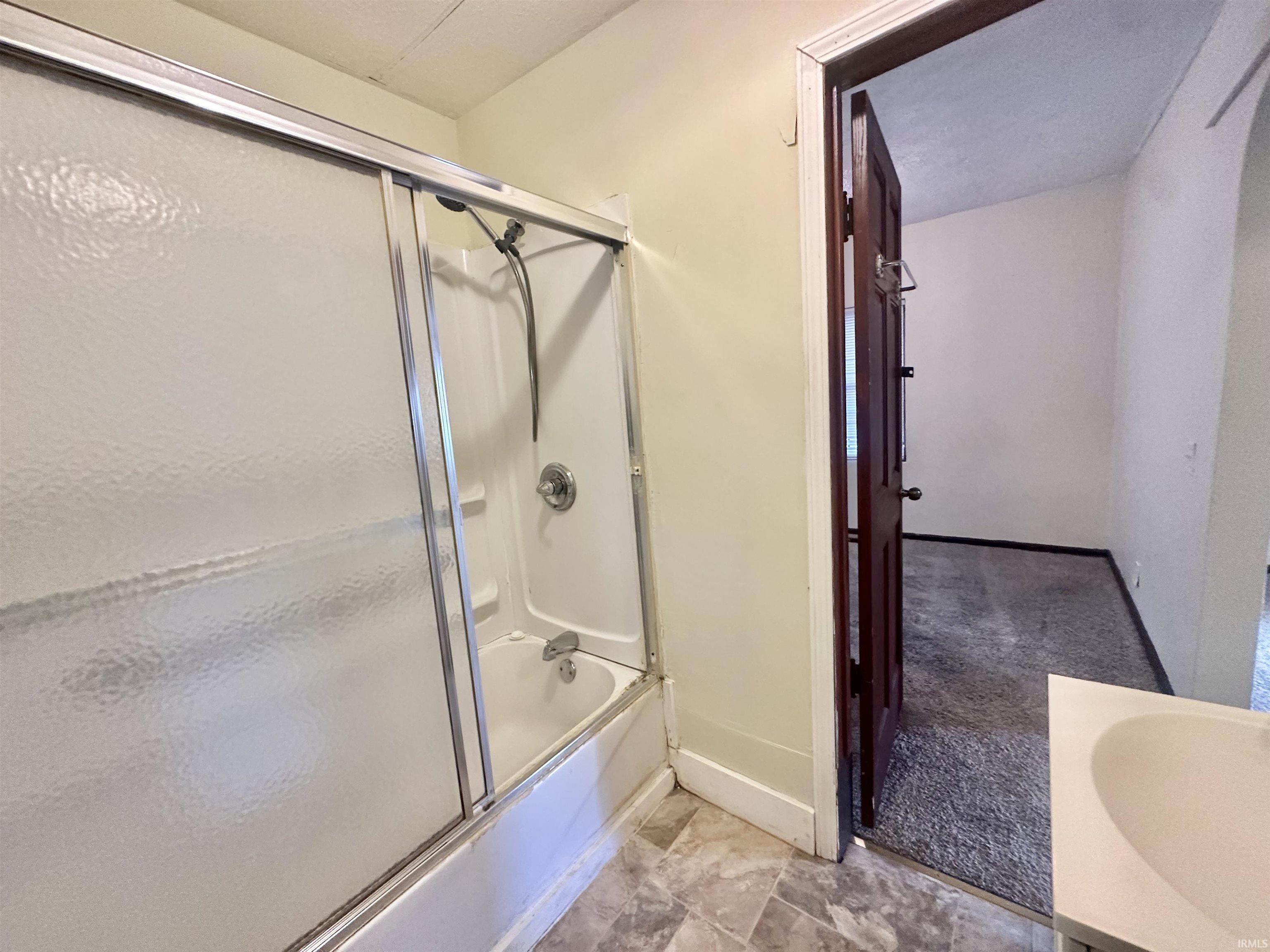 1422 E Taylor Street