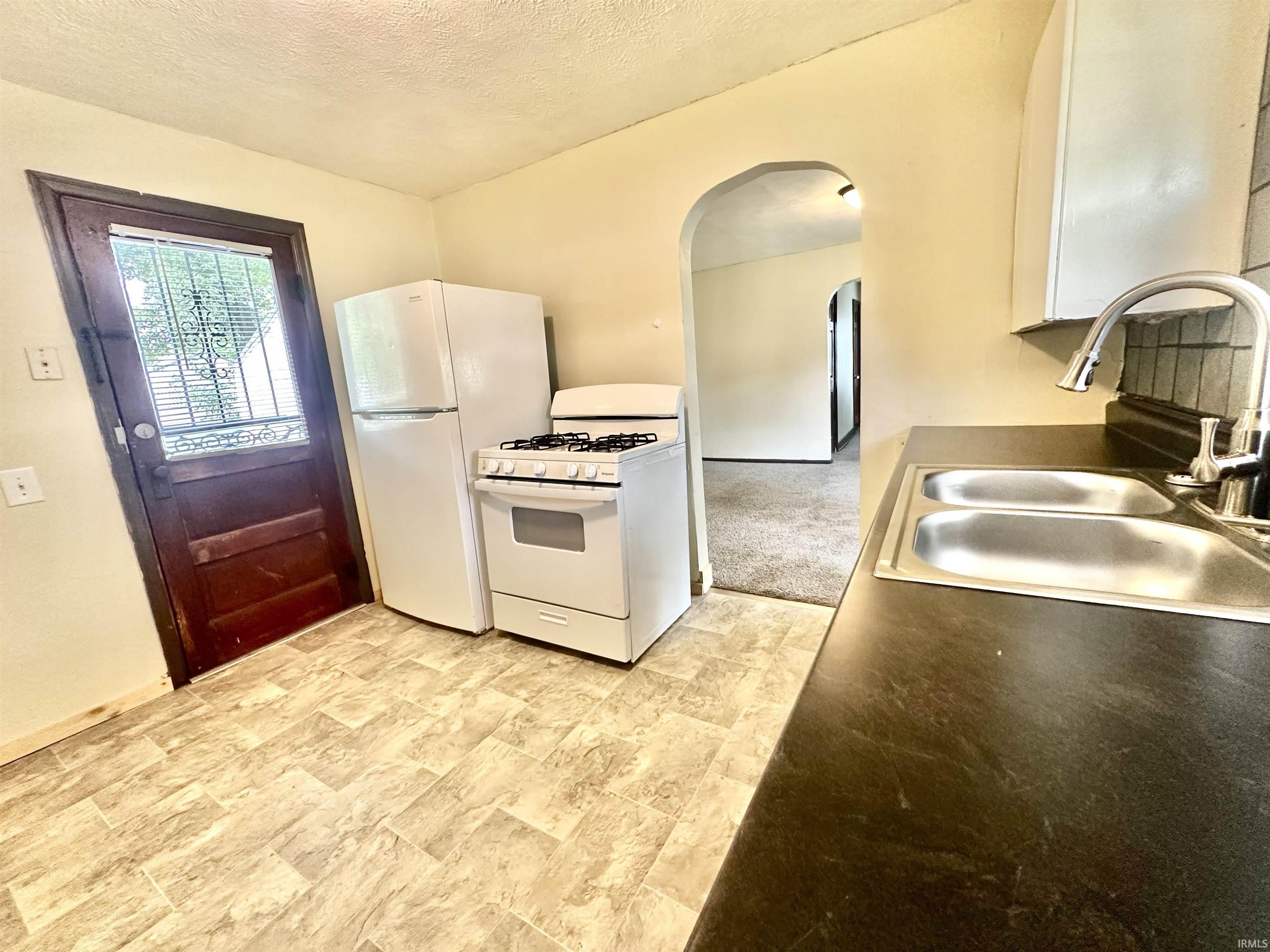 1422 E Taylor Street