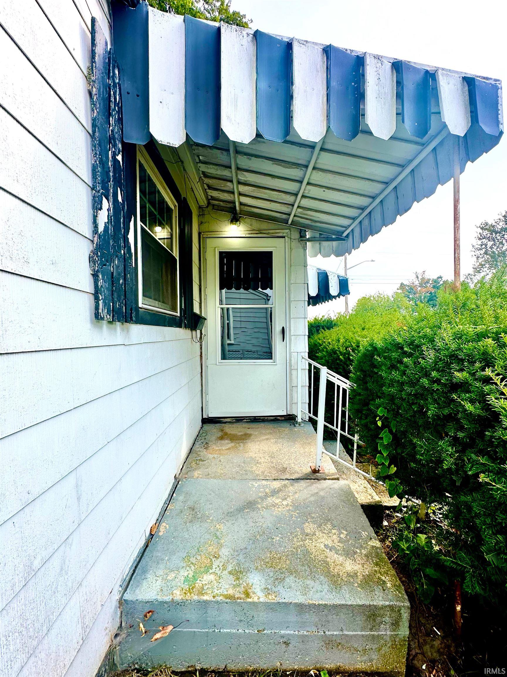 1422 E Taylor Street