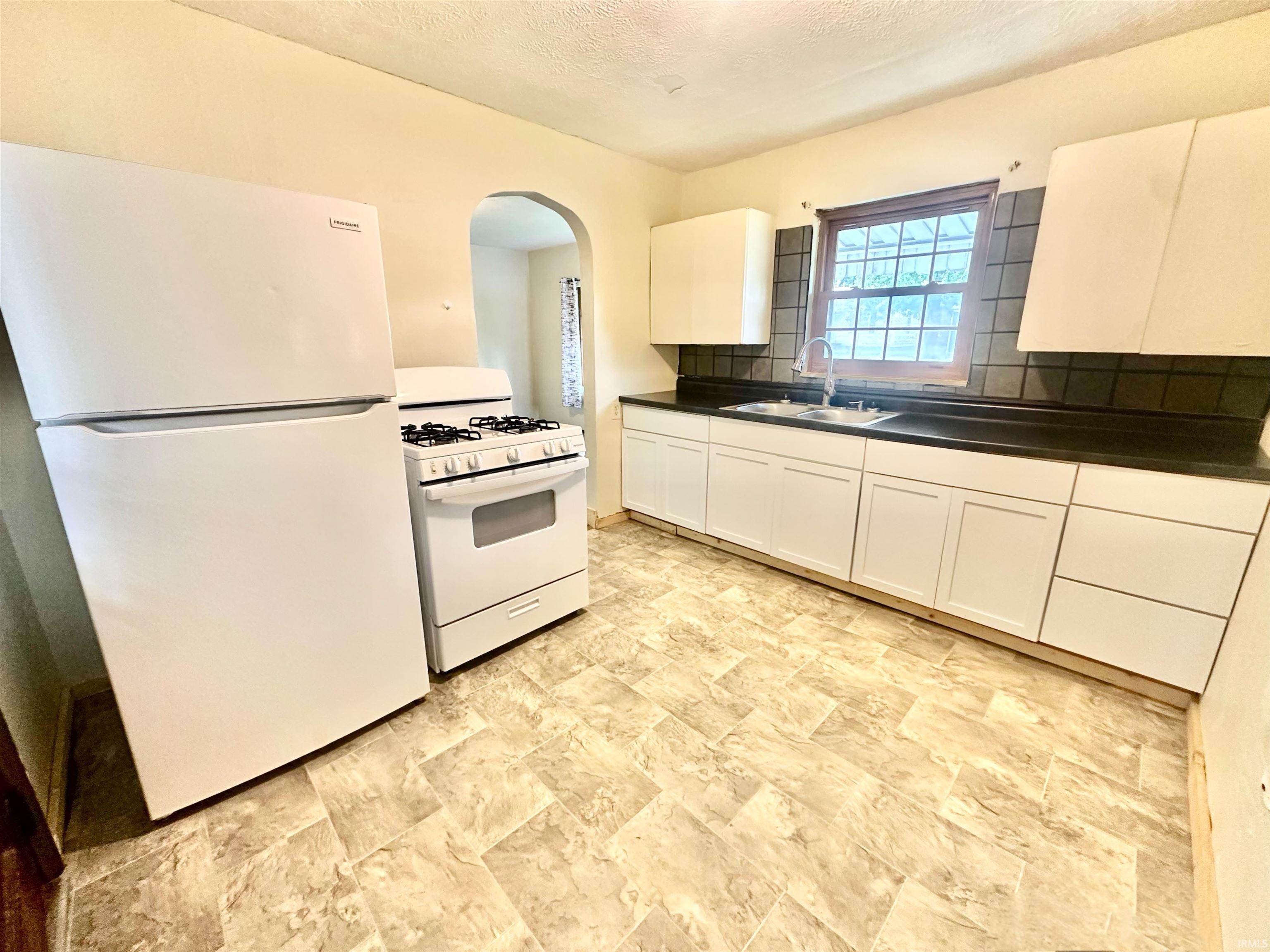 1422 E Taylor Street