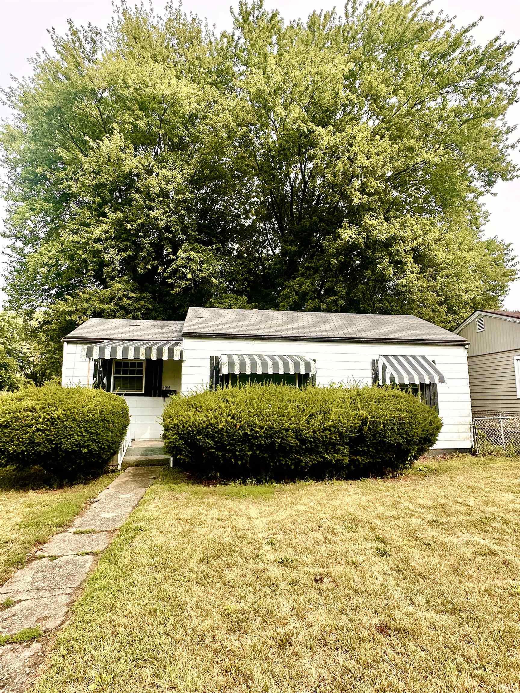 1422 E Taylor Street