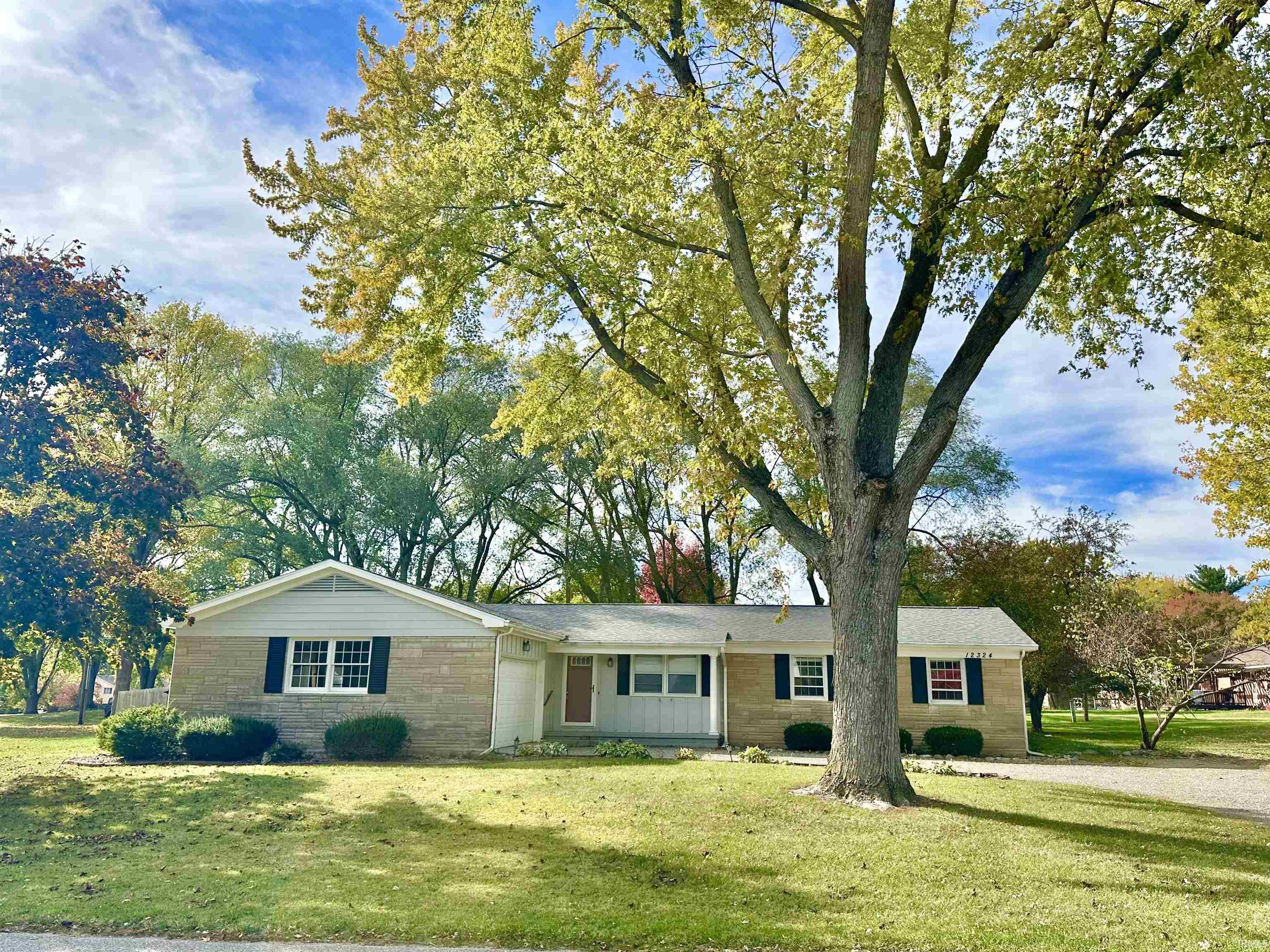 12324 S Payton Street