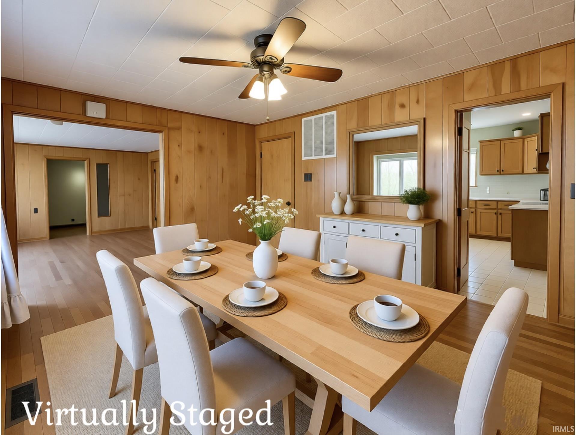 228 E Railroad Street