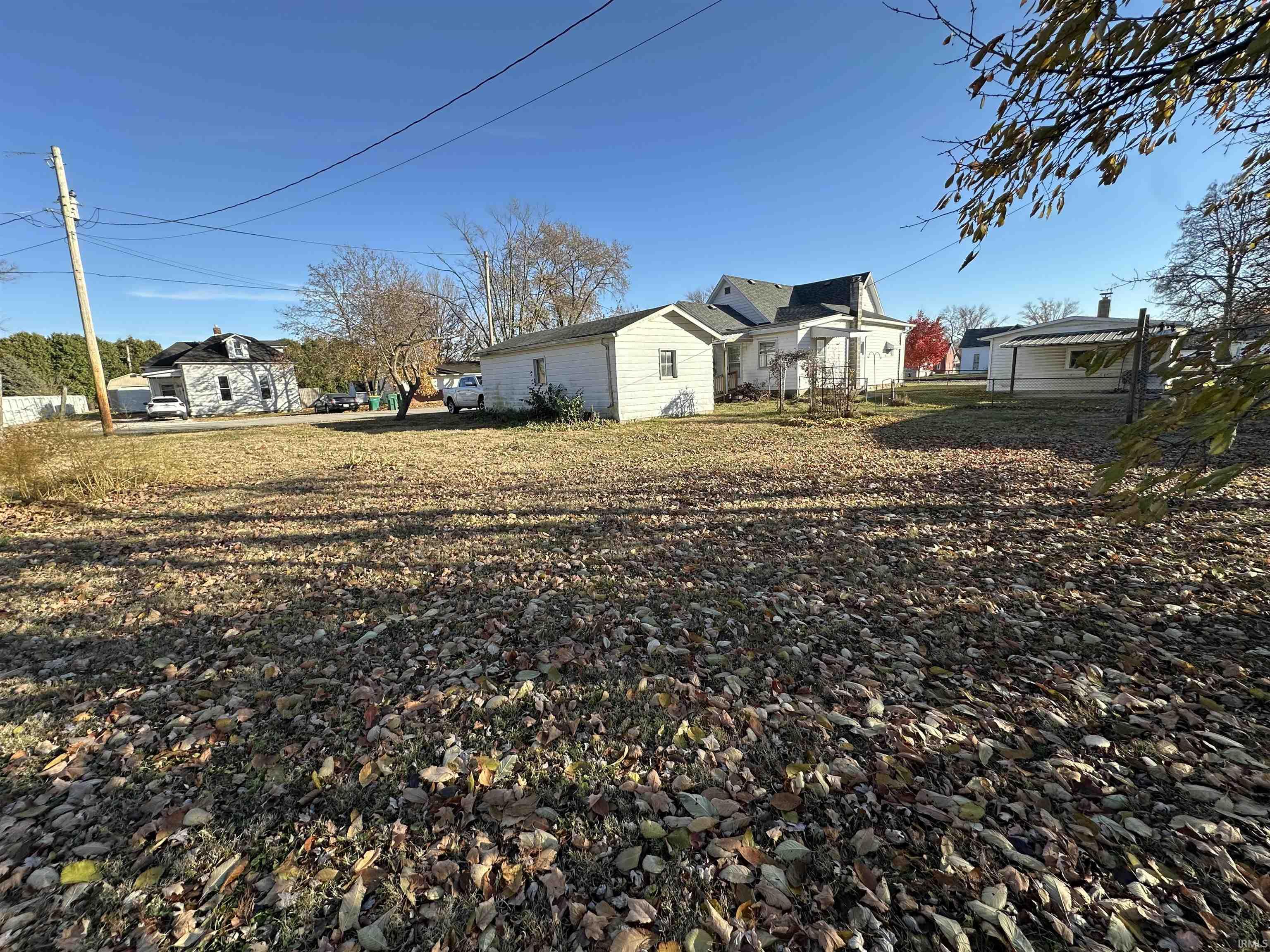 228 E Railroad Street