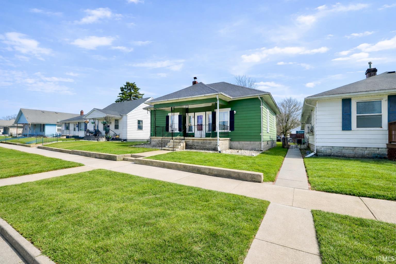 1136 S Delphos Street