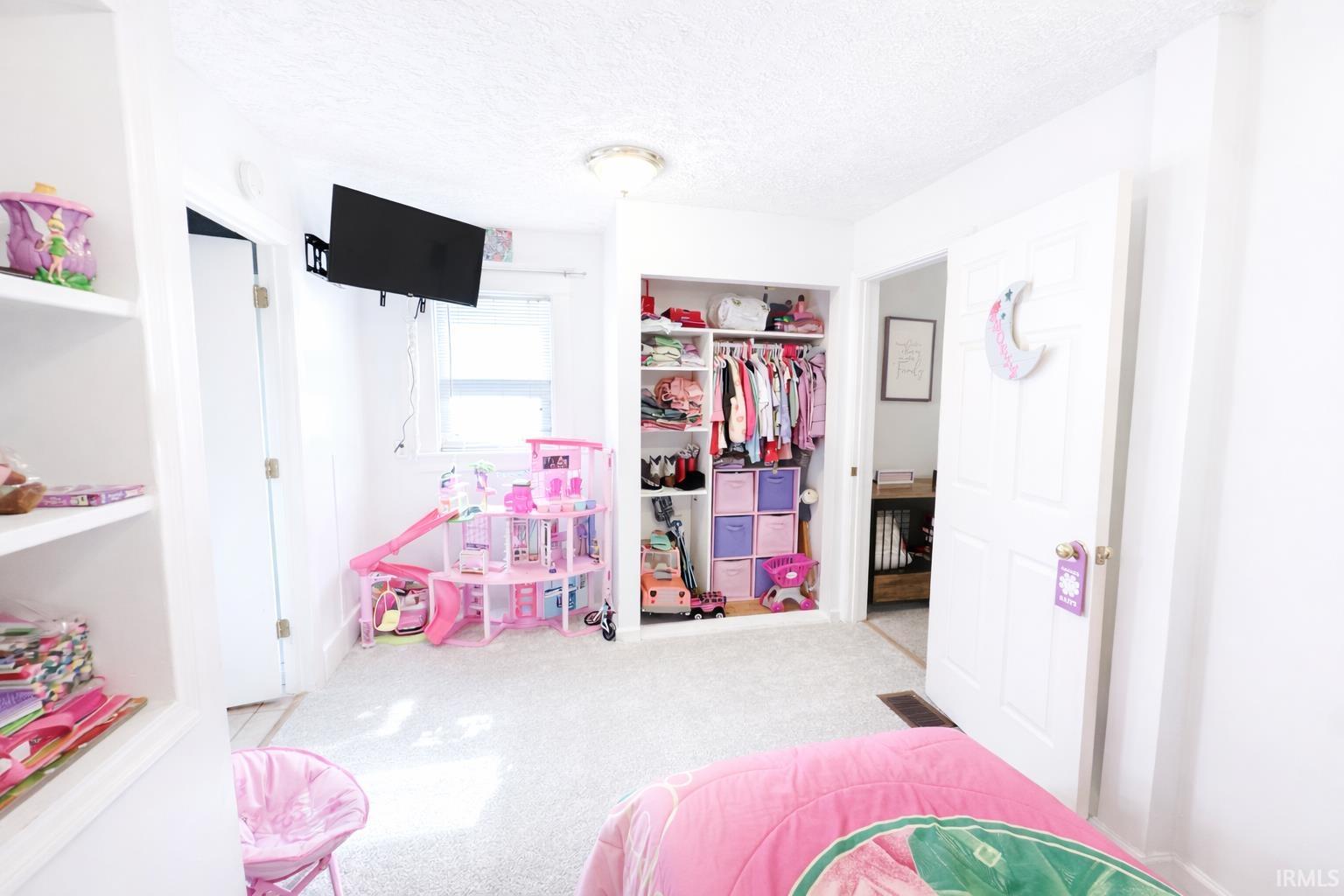 1136 S Delphos Street