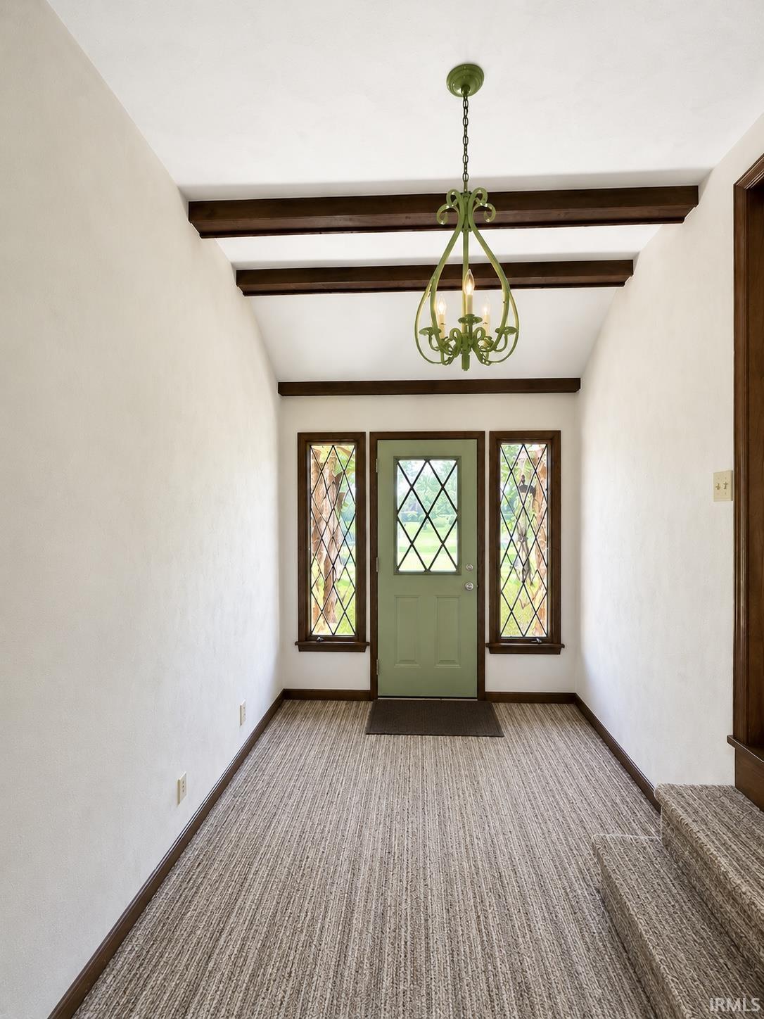 10 Green Hills Court