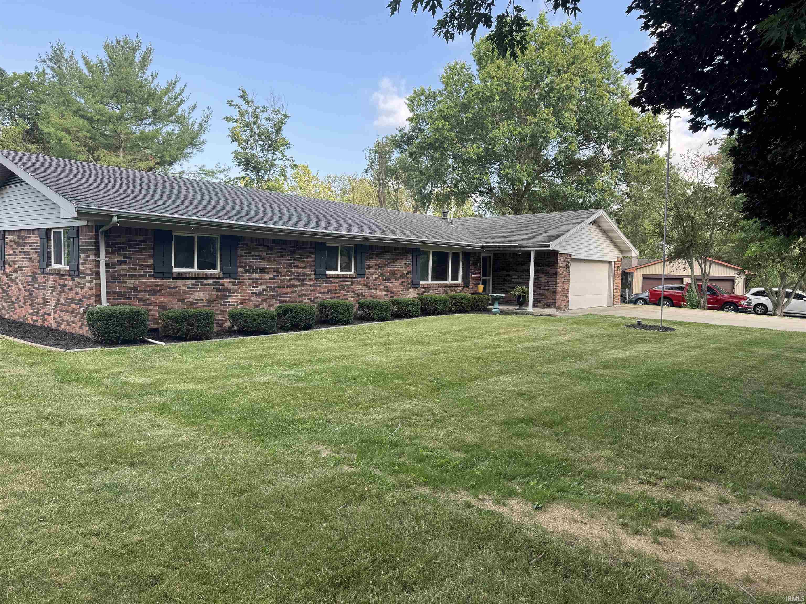 902 Pavalion Drive