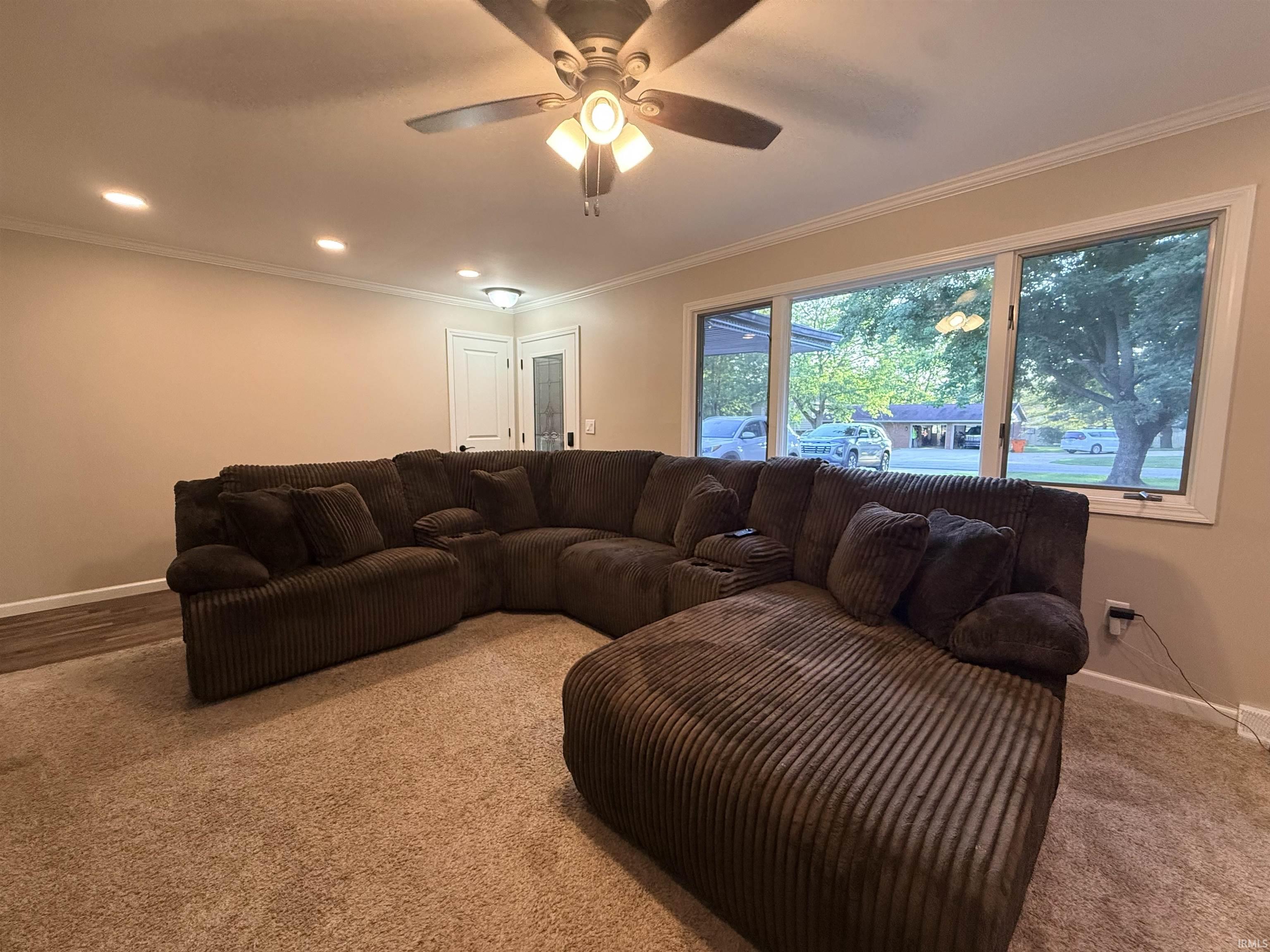 902 Pavalion Drive