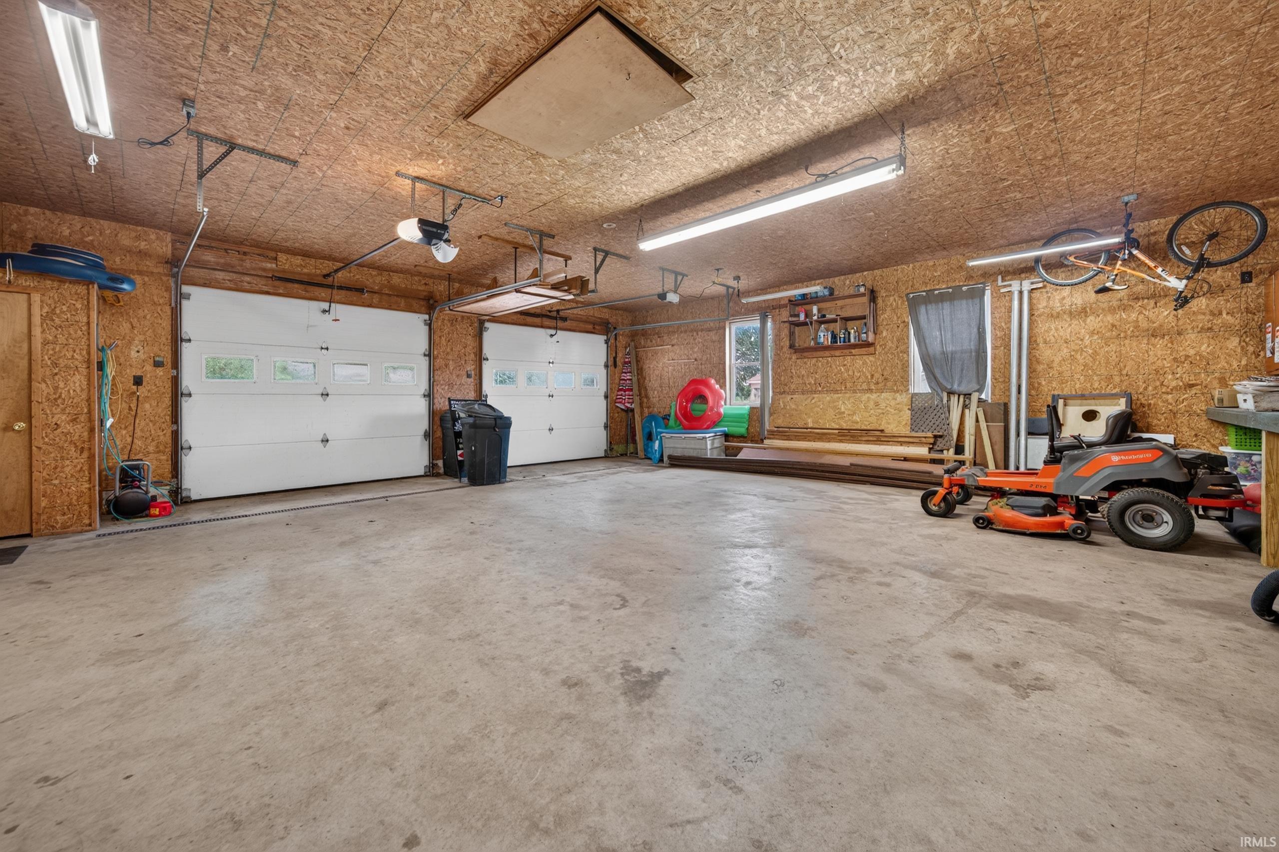 4351 W 900 N Road