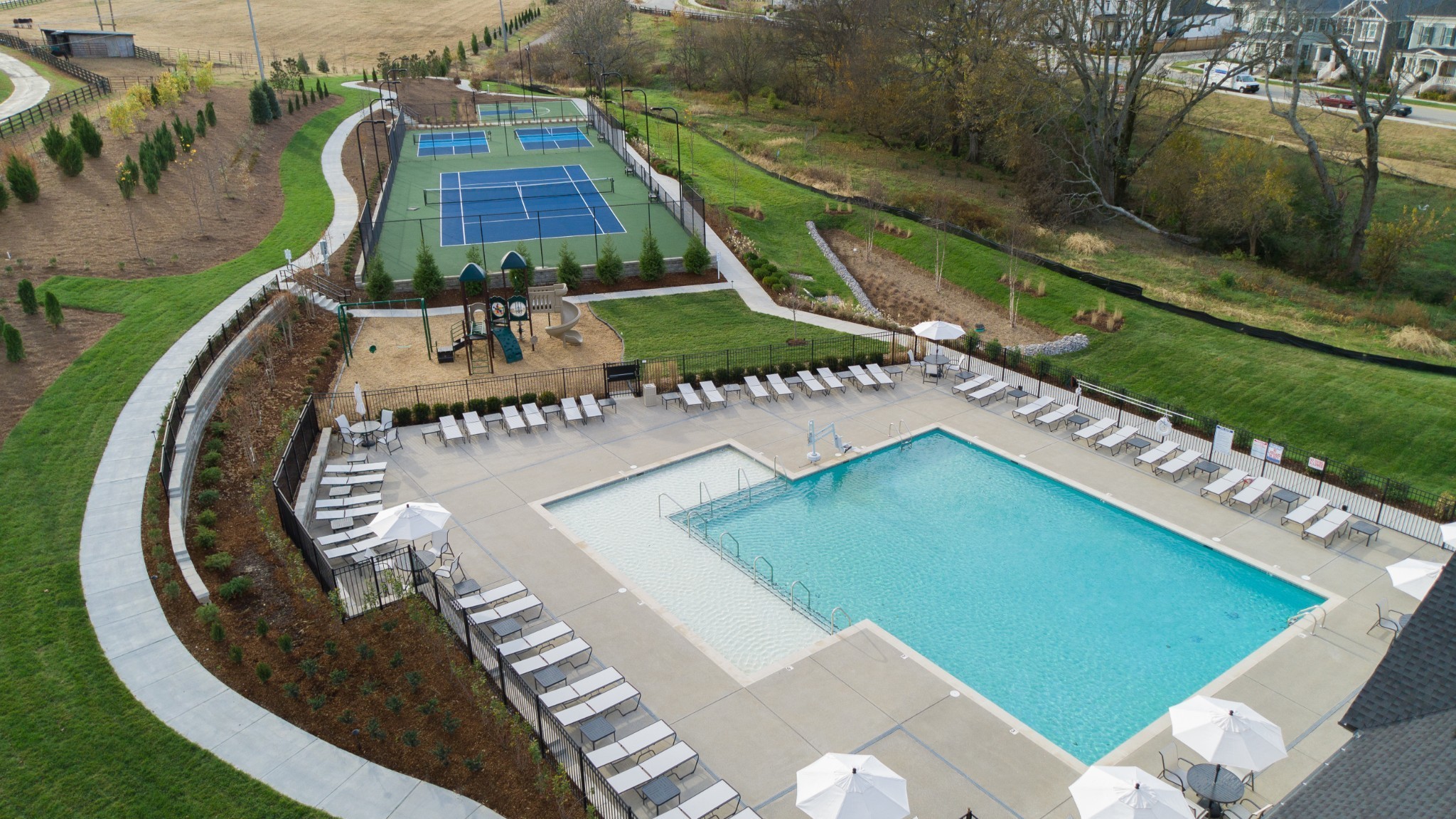 3115 Long Branch Cir