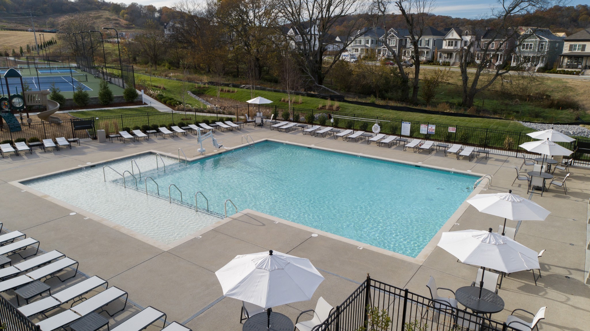 3115 Long Branch Cir