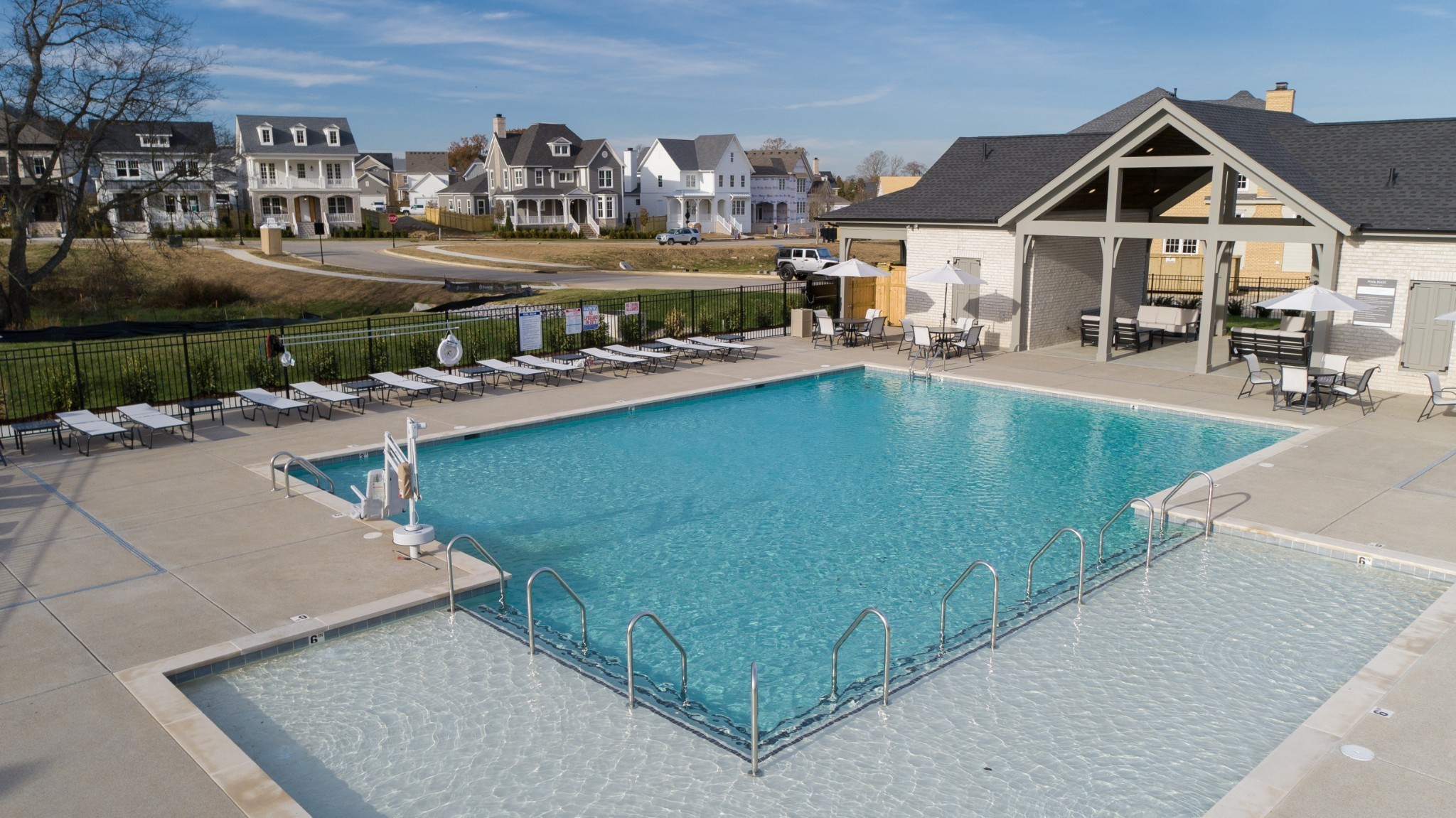 3115 Long Branch Cir