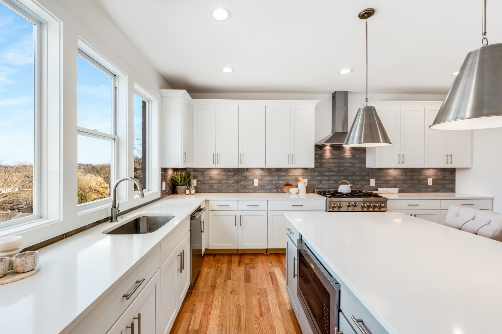 107 Demoss Rd Unit: 1