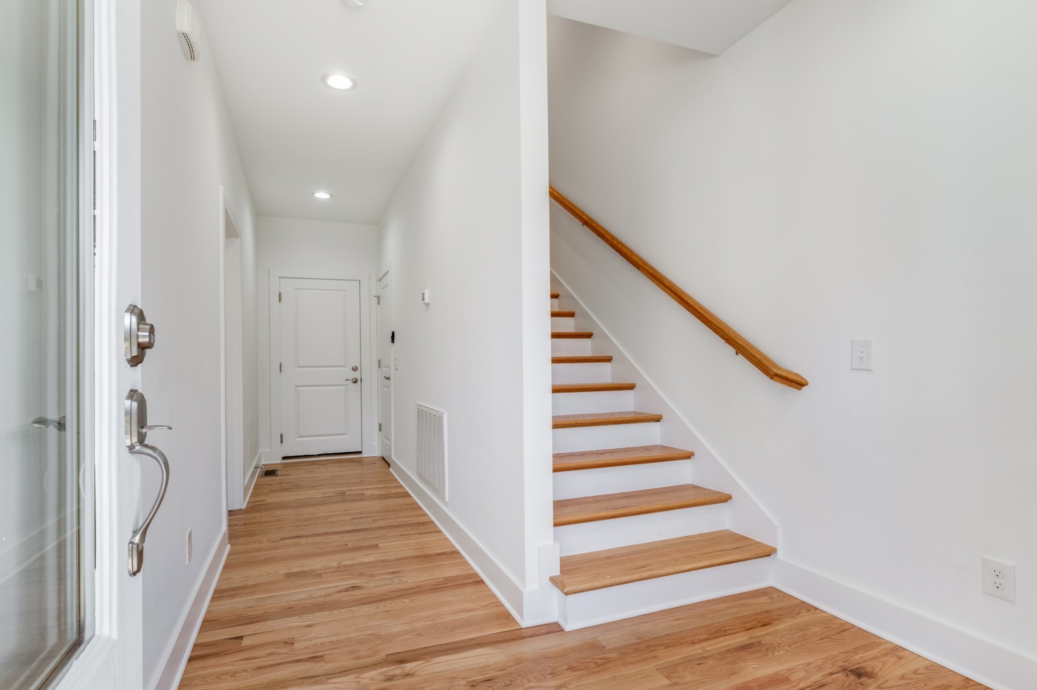 107 Demoss Rd Unit: 1