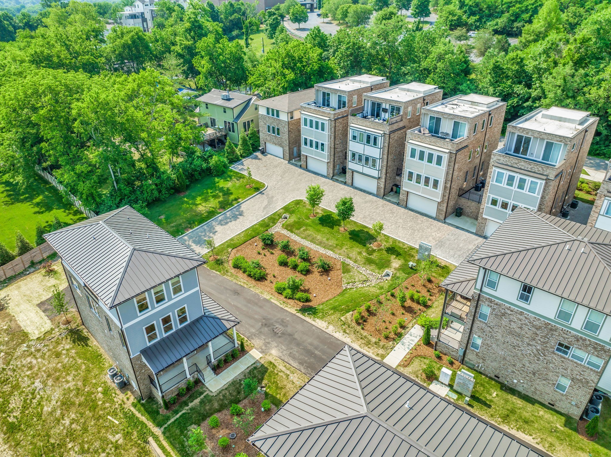 107 Demoss Rd Unit: 3
