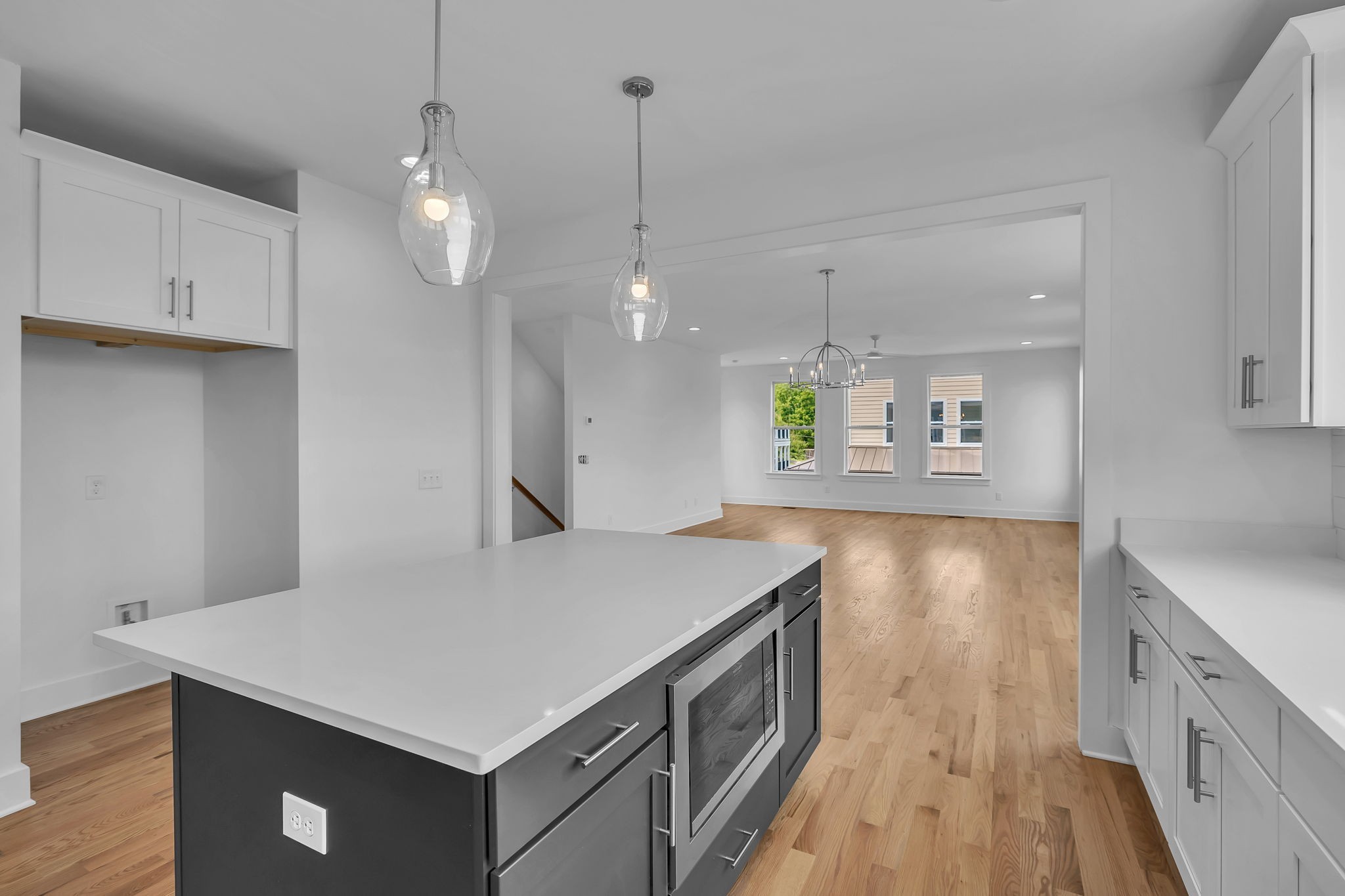 107 Demoss Rd Unit: 3