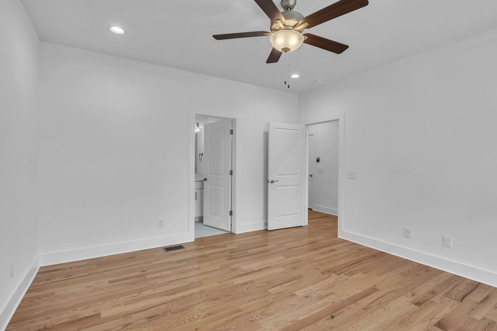 107 Demoss Rd Unit: 3