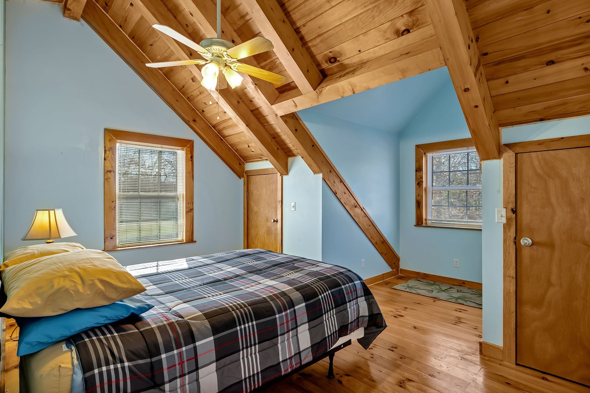 135 Countrywood Ln