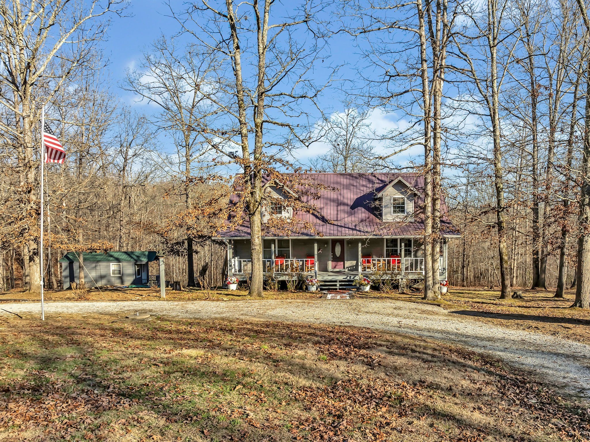 135 Countrywood Ln
