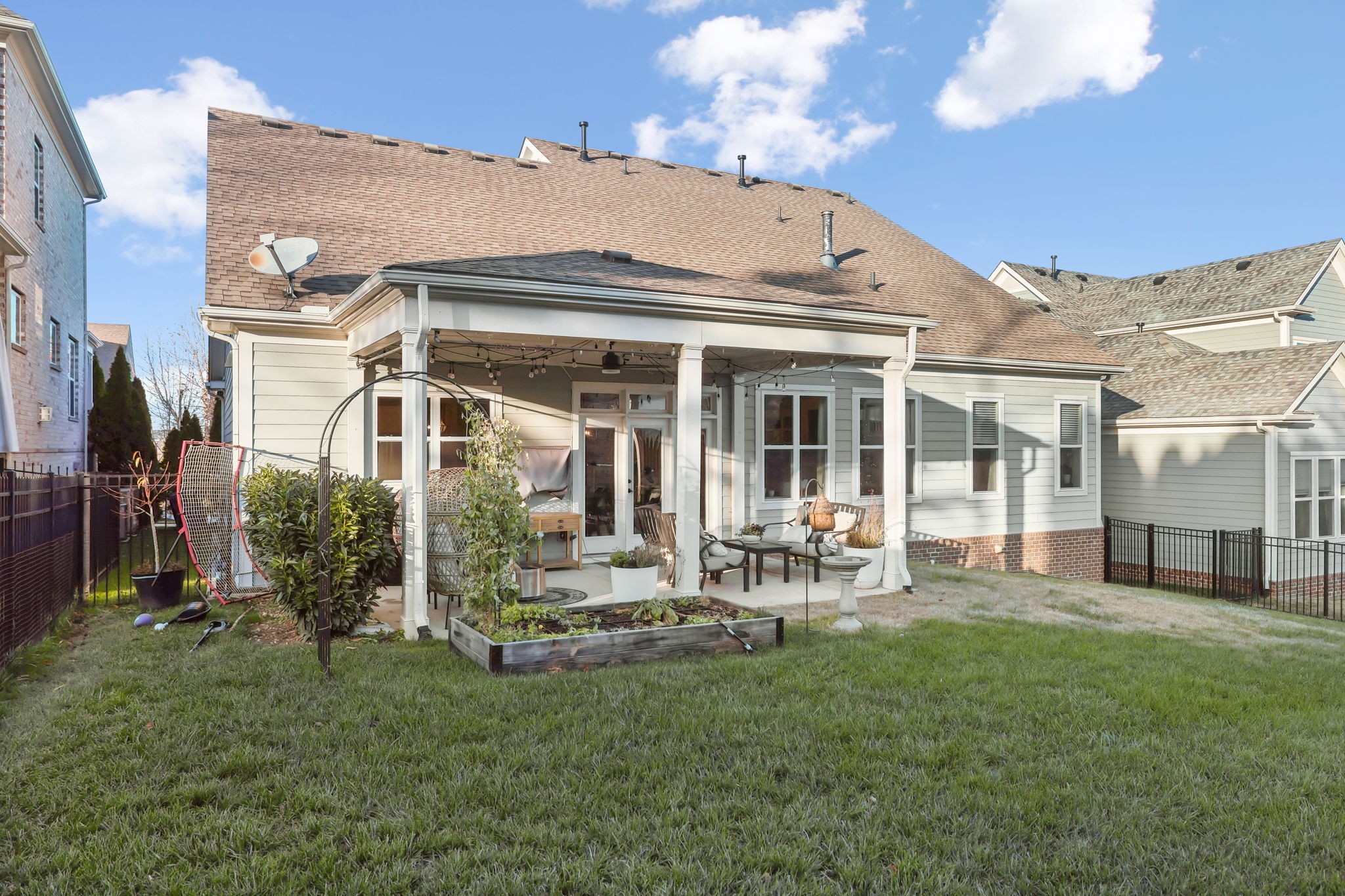 424 Alfred Ladd Rd, E