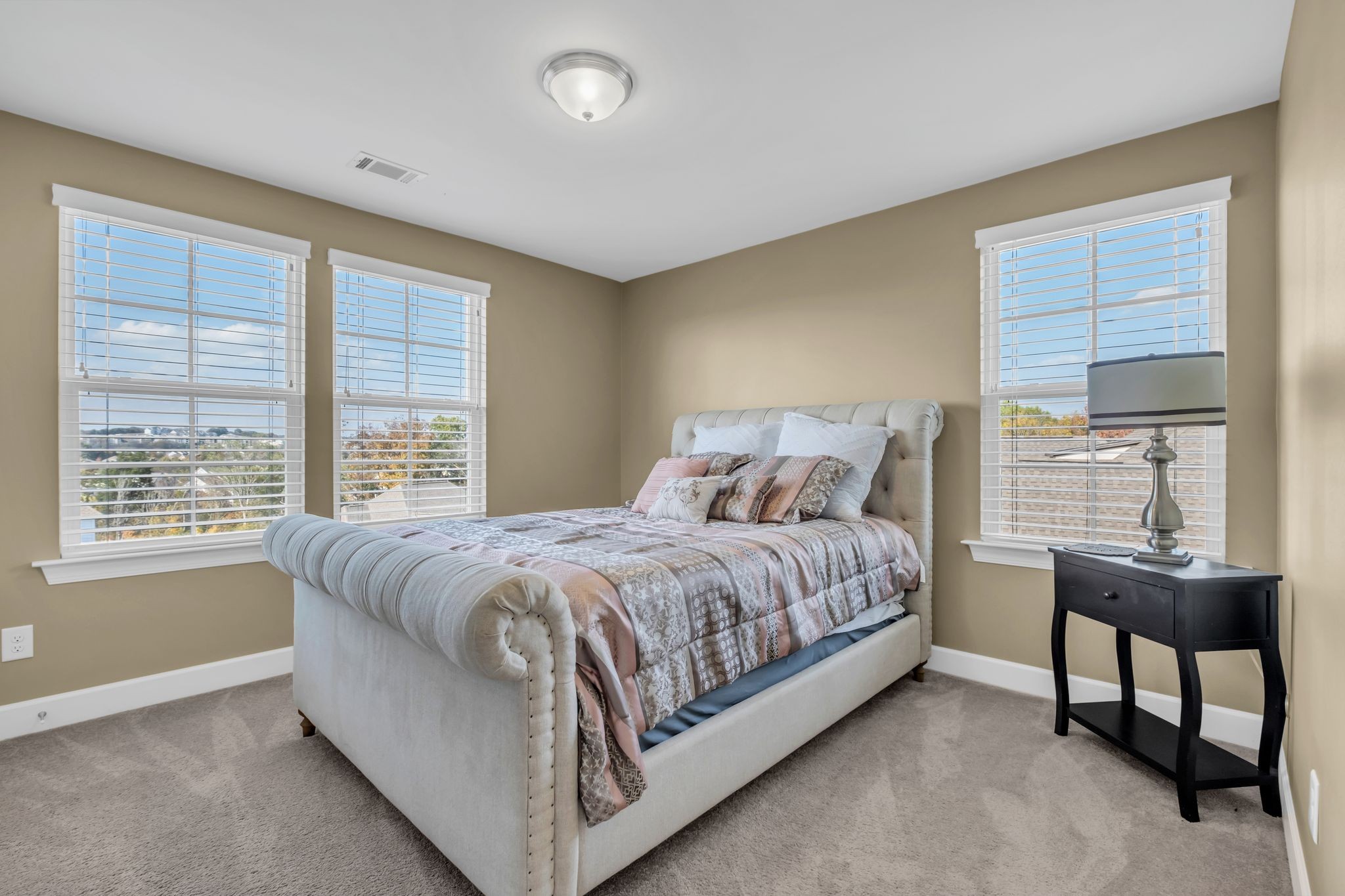 4785 Kintore Dr