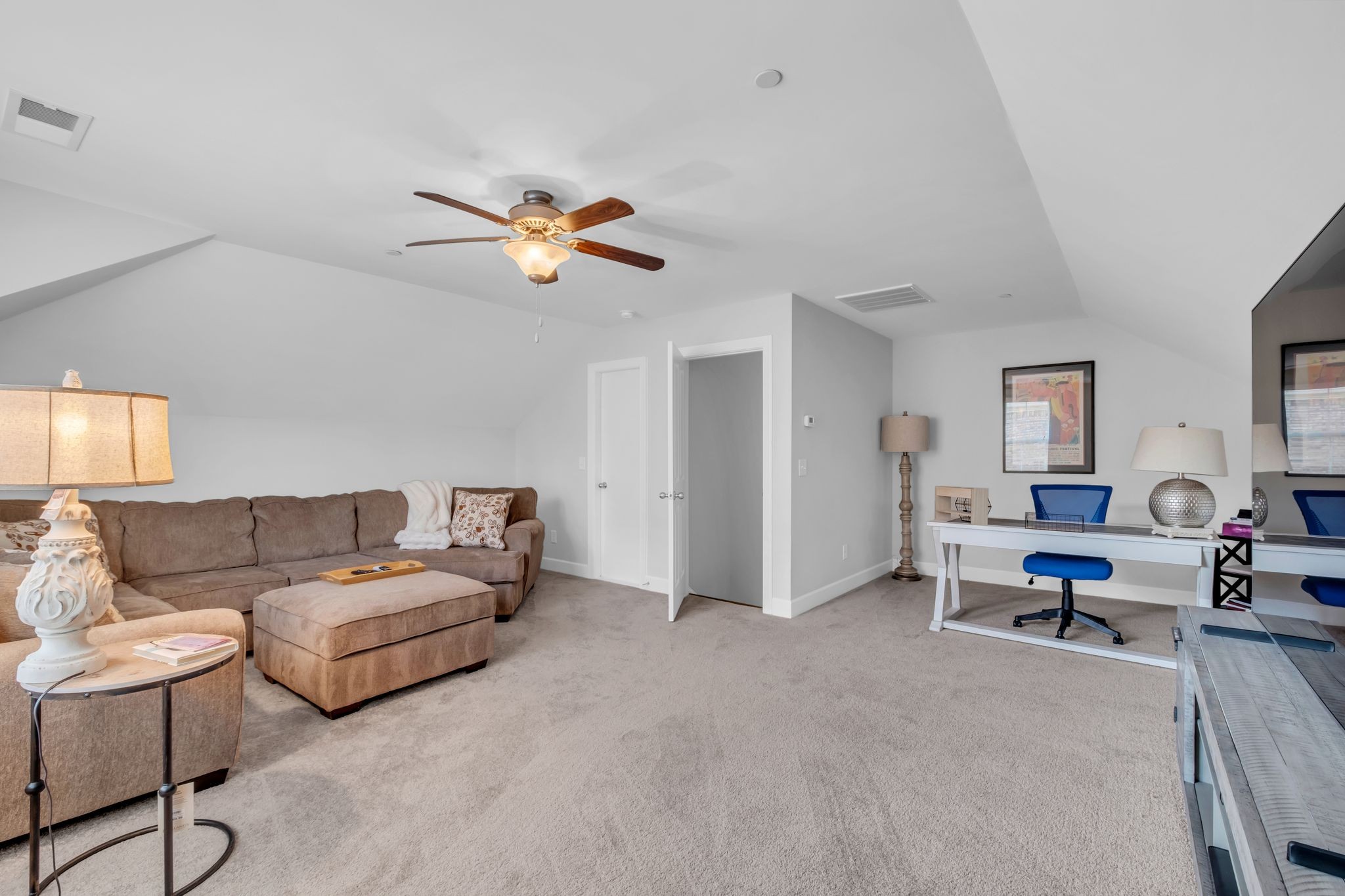 4785 Kintore Dr