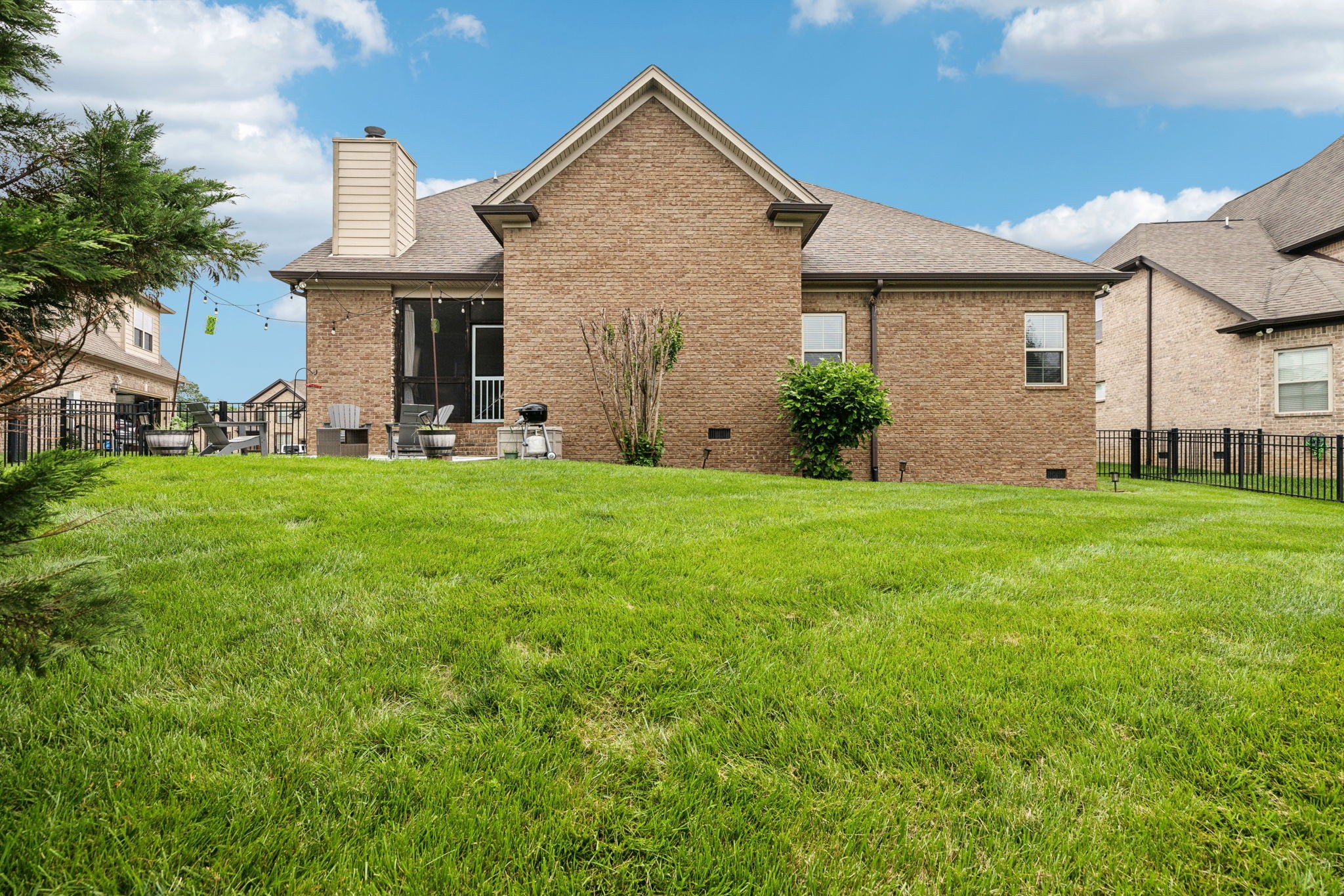 7023 Brindle Ridge Way
