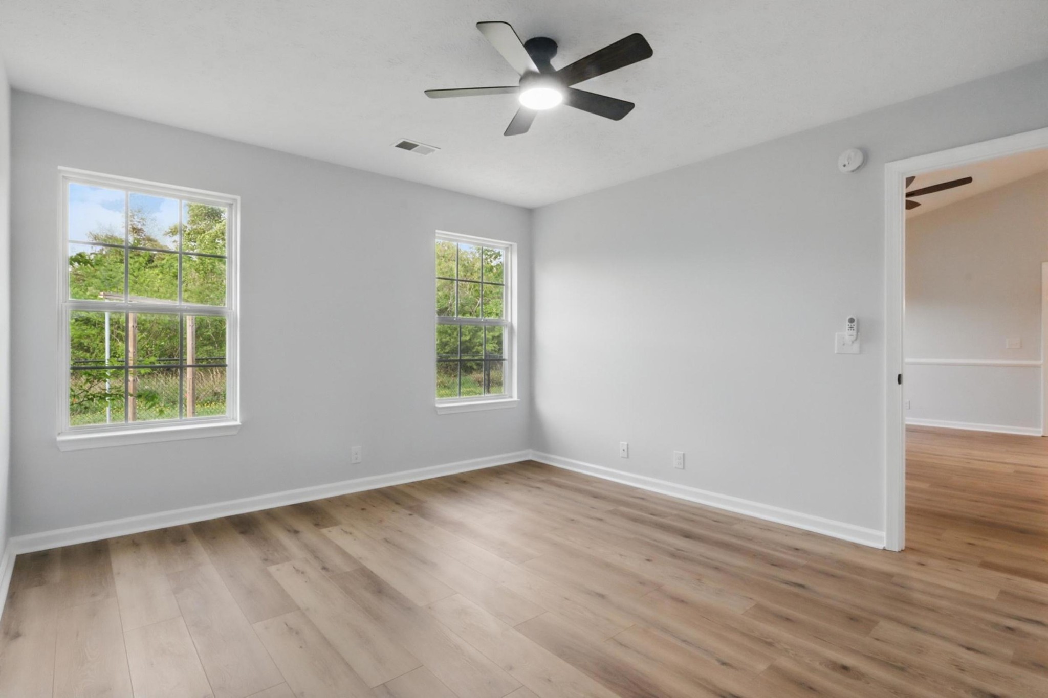 2717 Cayuga Dr