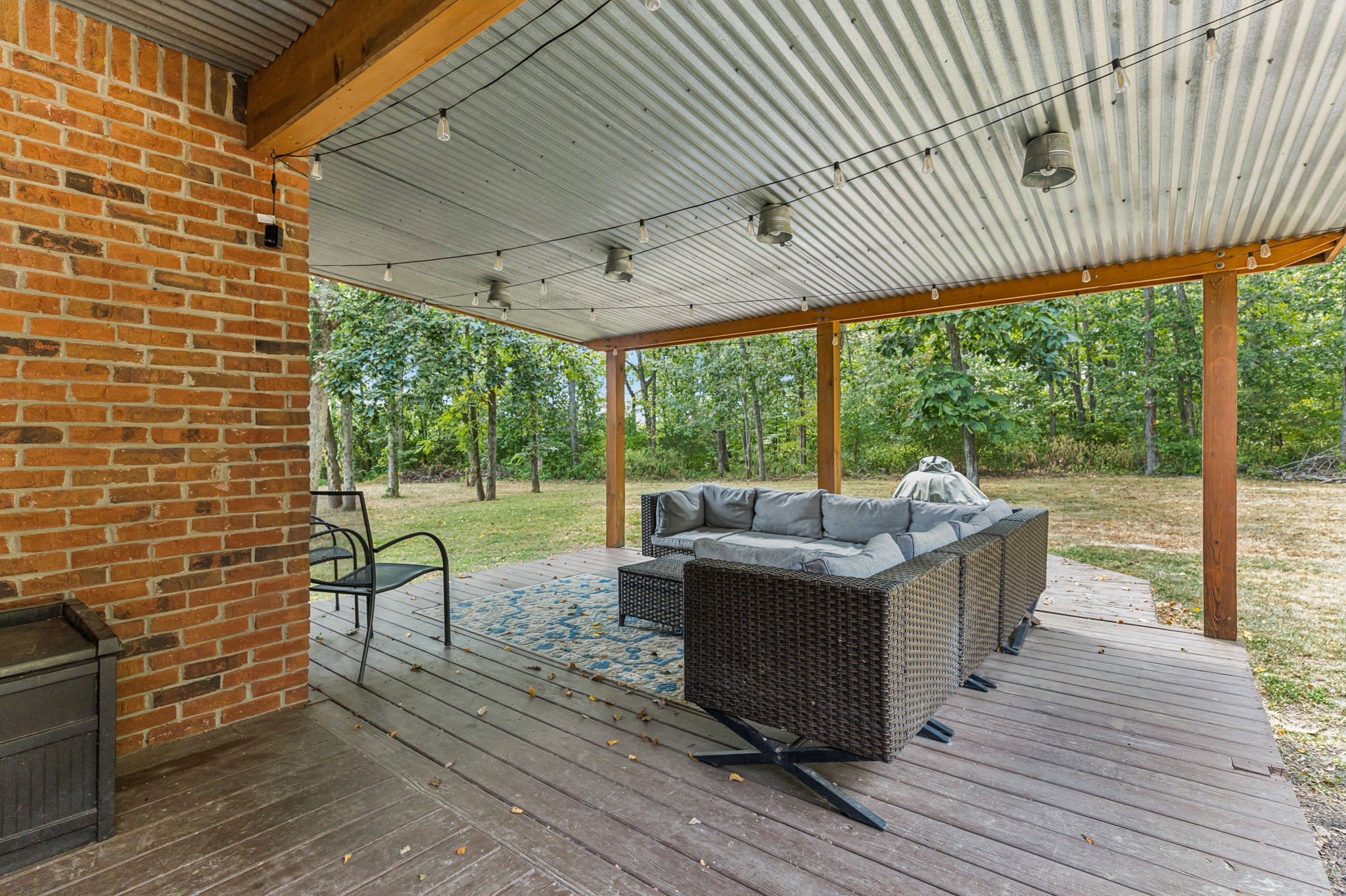 2550 Thompson Rd