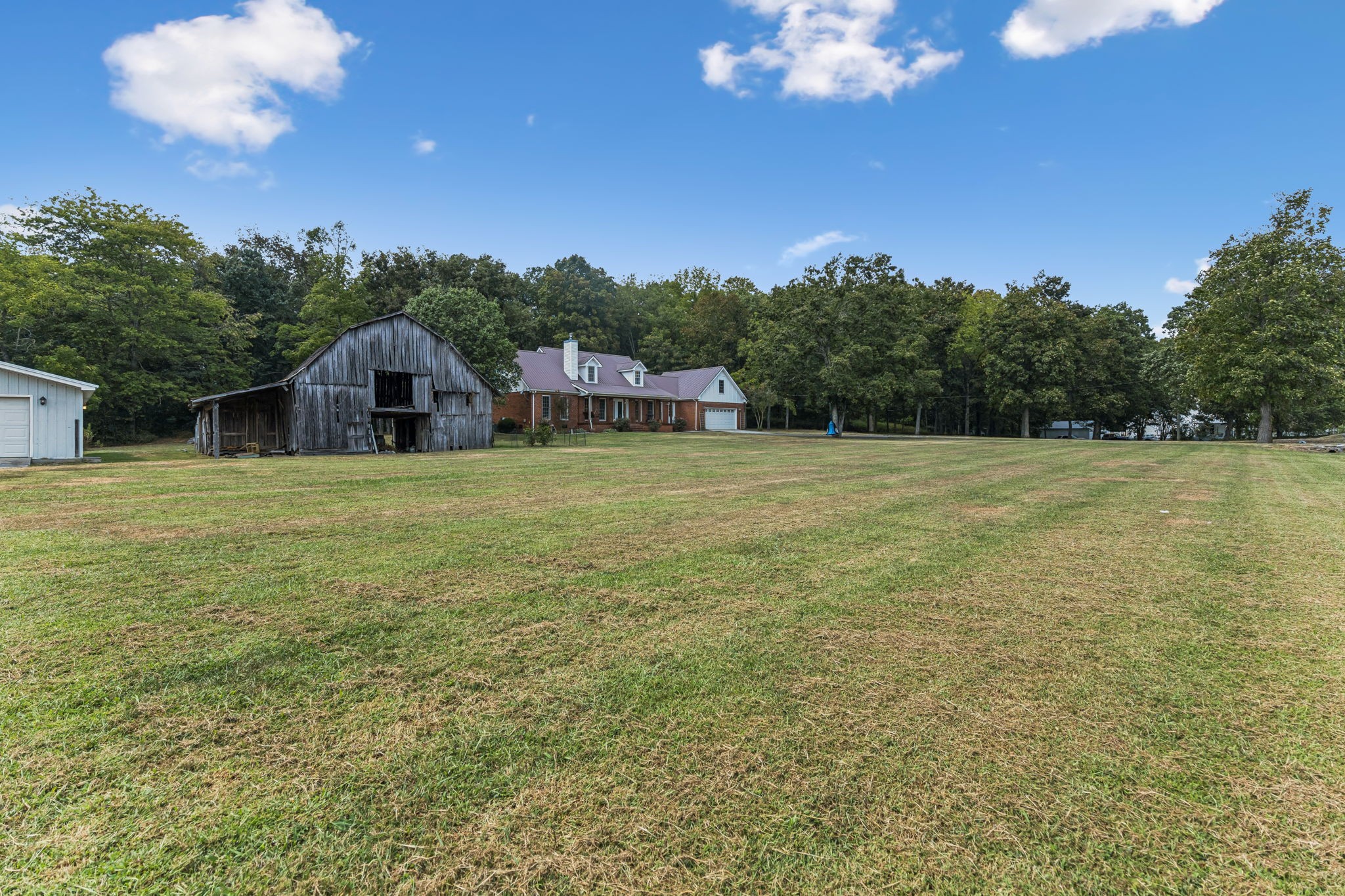 2550 Thompson Rd