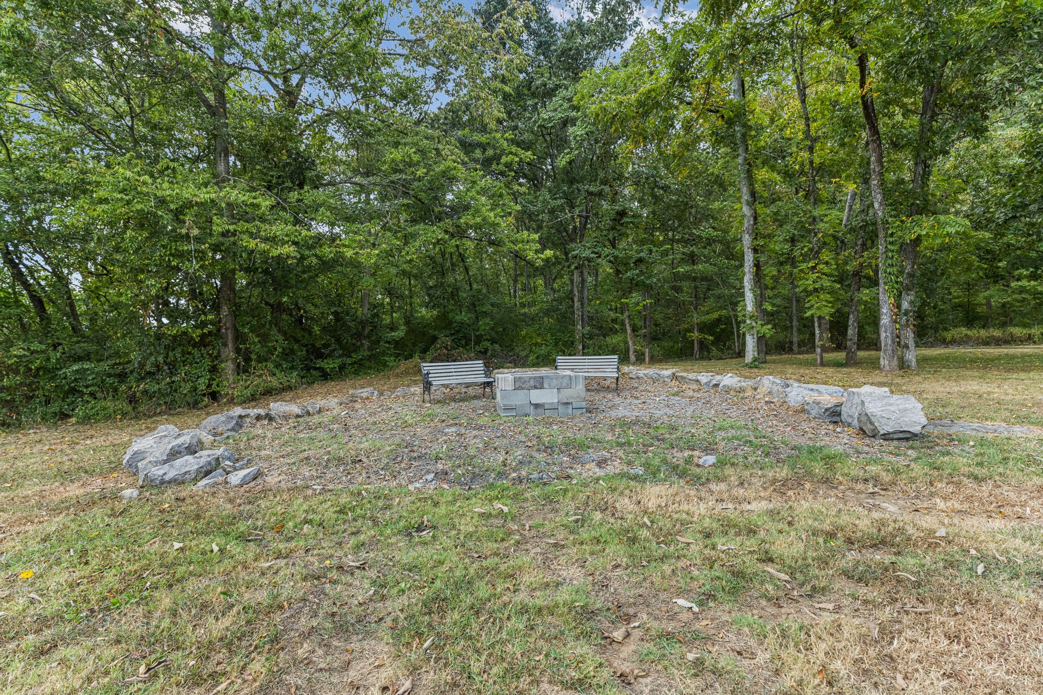 2550 Thompson Rd