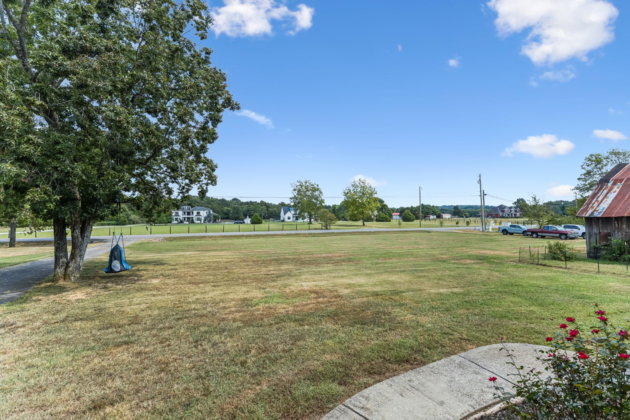 2550 Thompson Rd