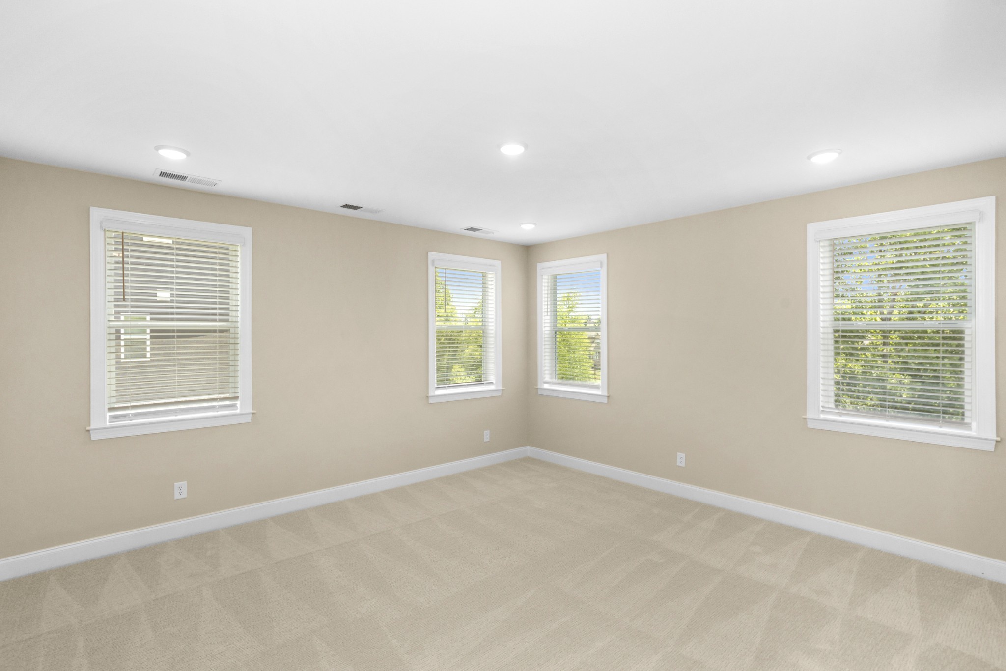 5958 Hunt Valley Drive