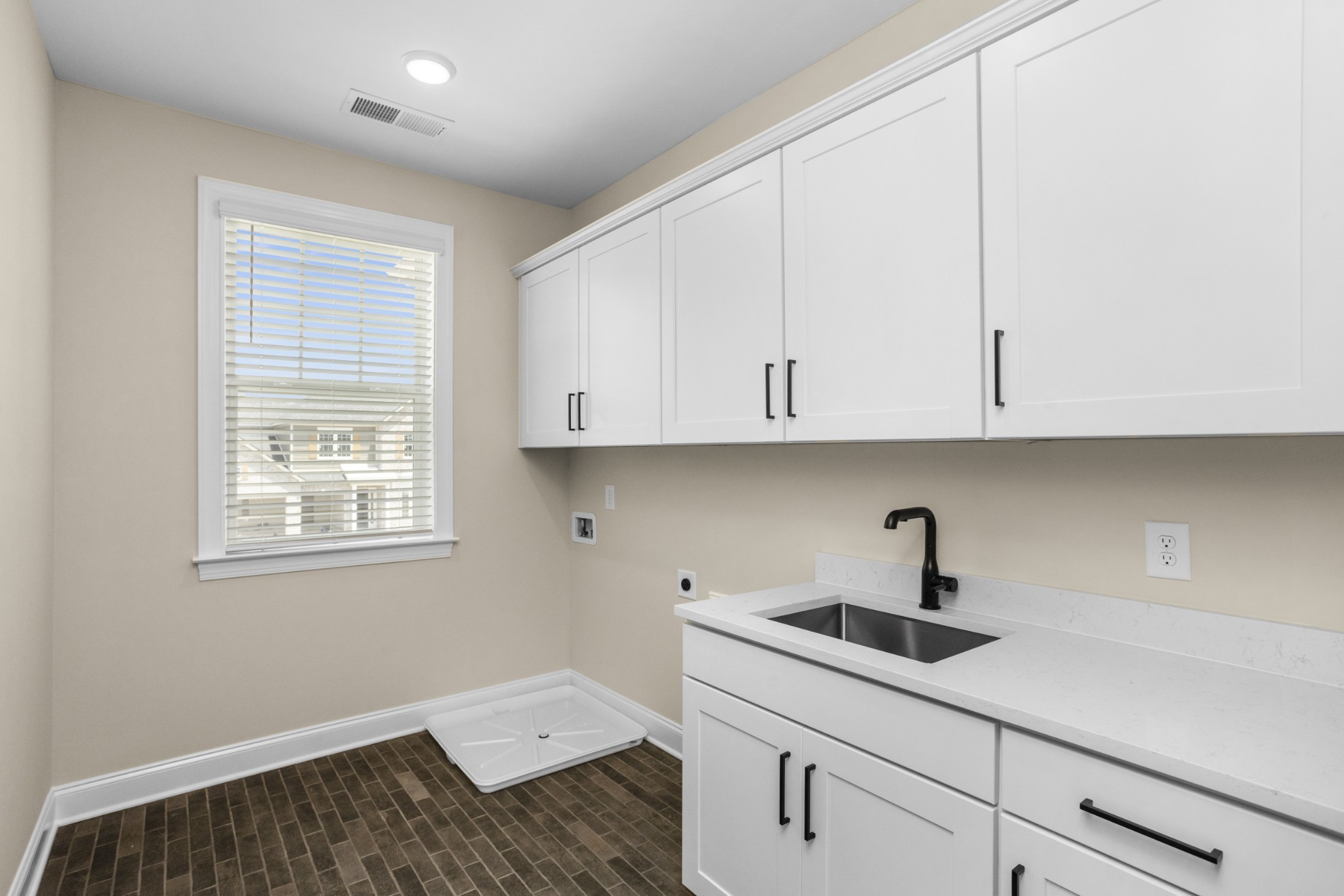 5958 Hunt Valley Drive