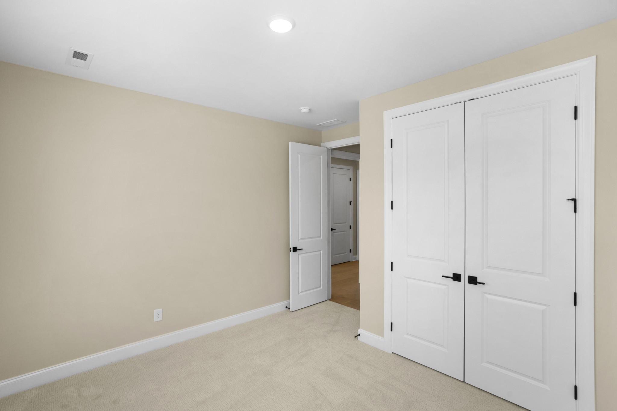 5958 Hunt Valley Drive