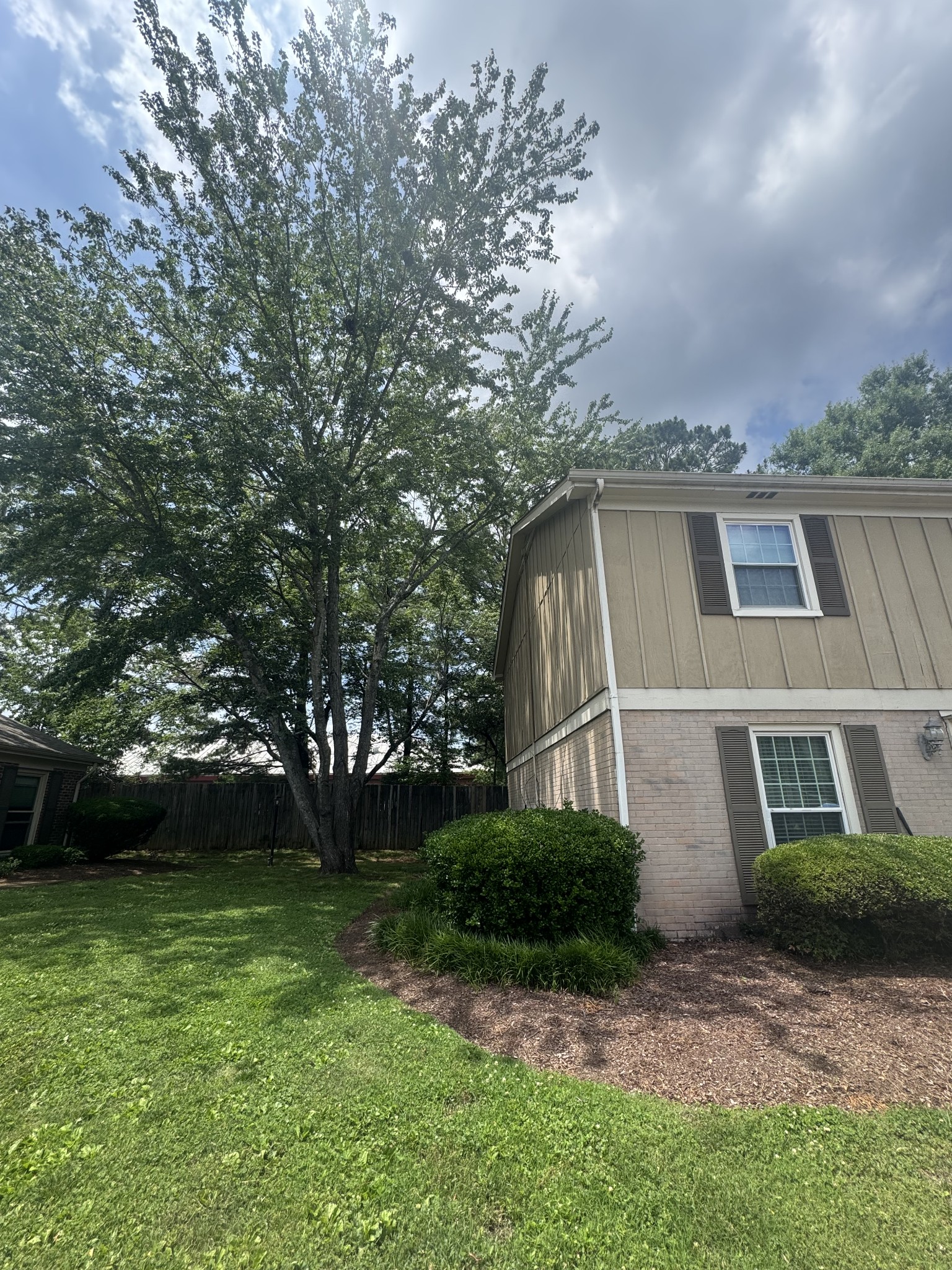 1011 Murfreesboro Rd Unit: F1