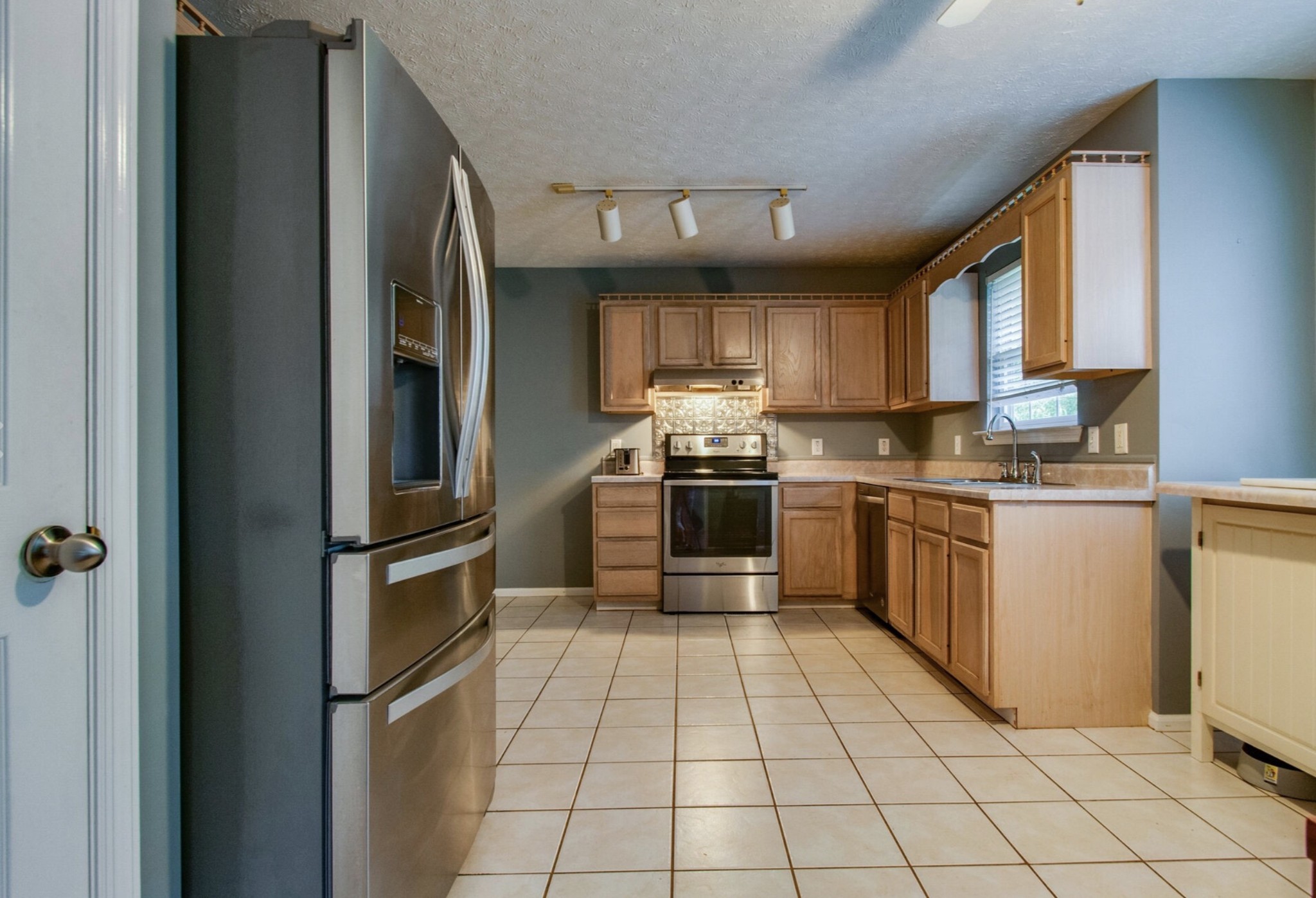 7145 Catherine Dr